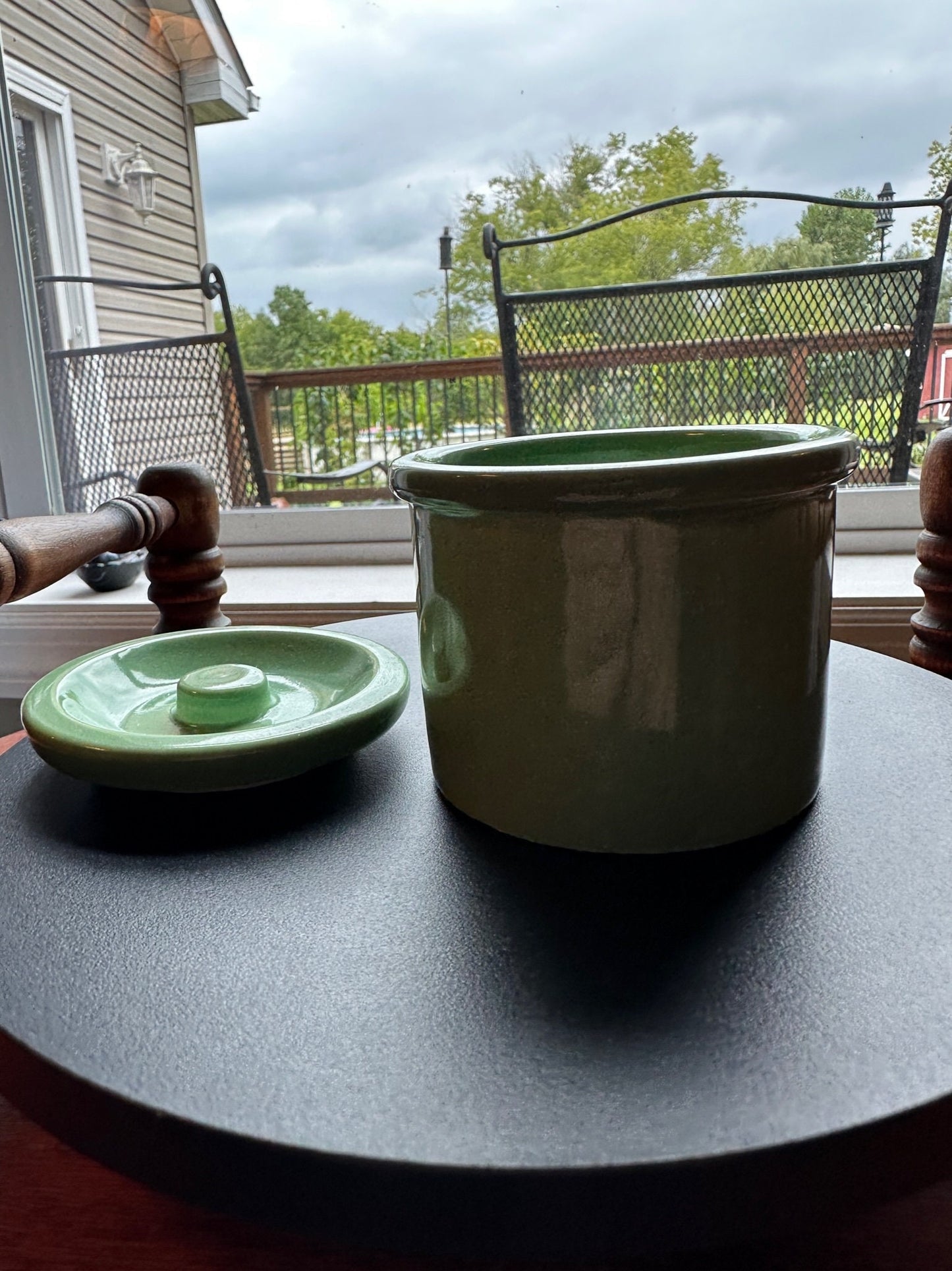 Vintage Green Pottery Container with Lid Vase Folk Art Toothpick Holder, Key Holder, Small Container, Lover Antiques and Vintage