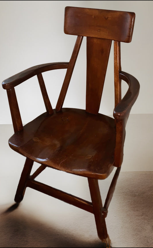 Cushman Colonial Creations Modern Arm Chair No. 6021A Herman de Vries Paddle Armchair Lover Antiques and Vintage