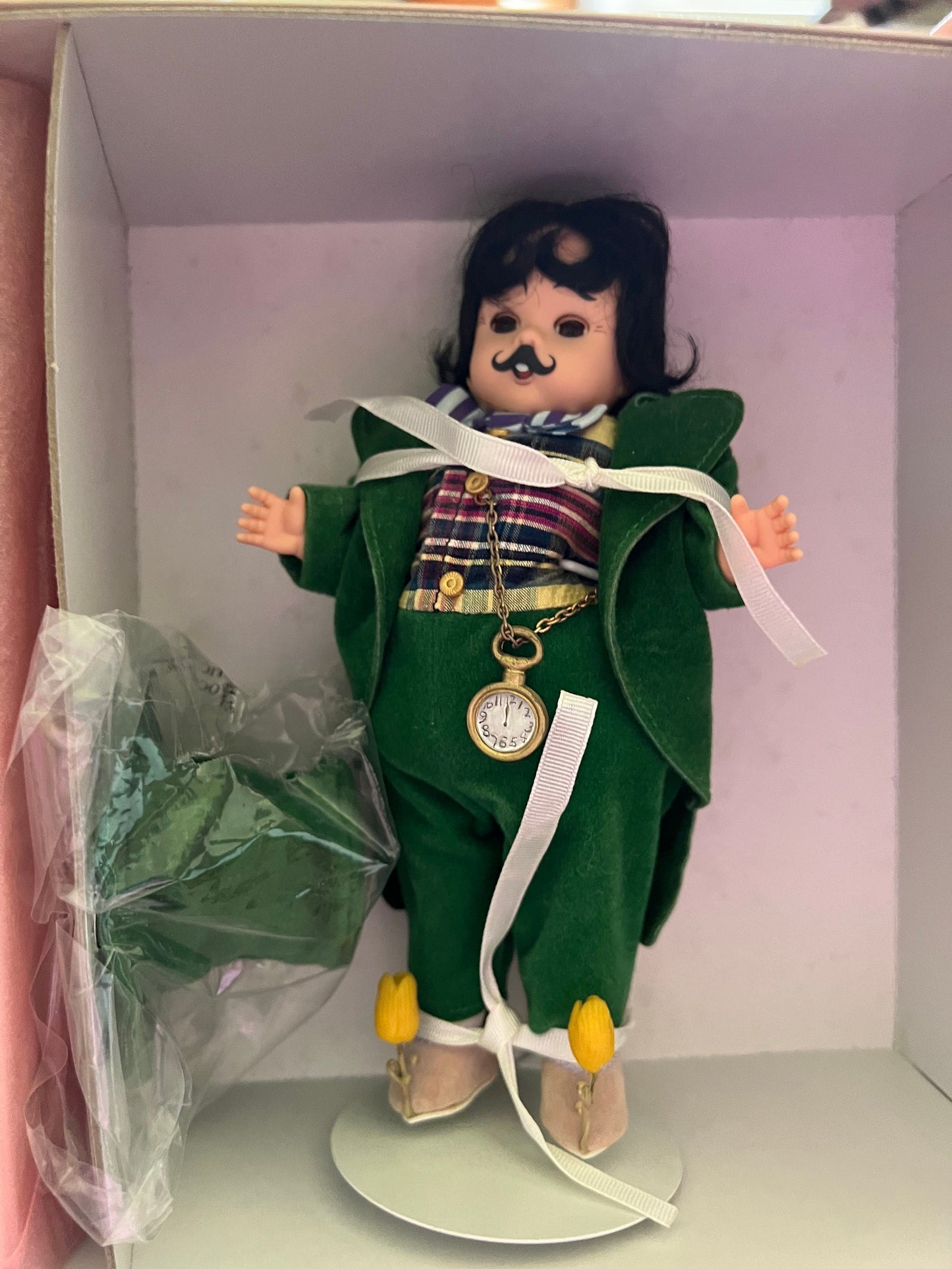Vintage Madame Alexander Mayor of Munchkinland Doll No. 37125 8” doll from The Wizard of Oz Dolls Collection Lover Antiques and Vintage