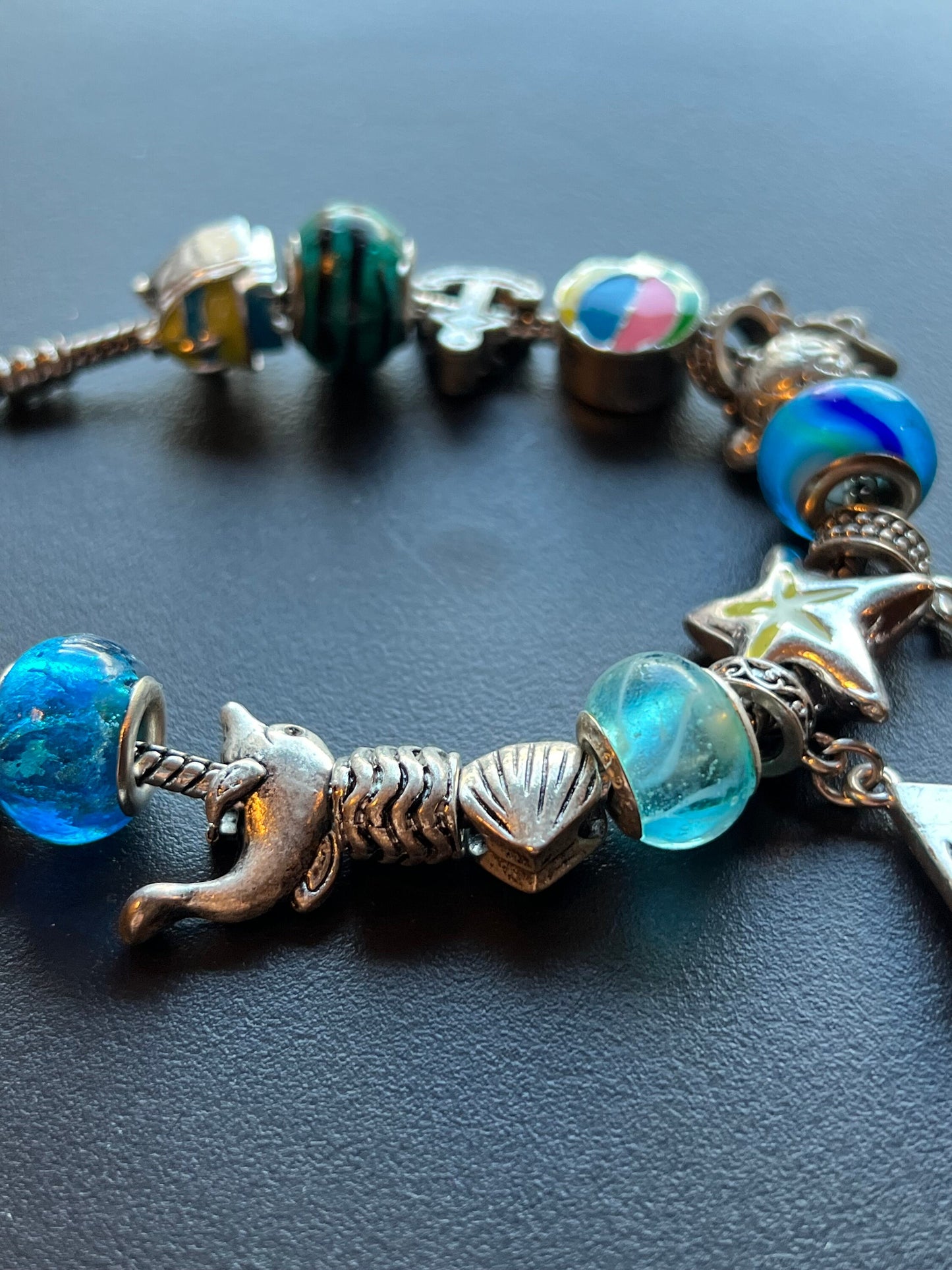 Charm bracelet Willabee and Ward Jewelry Charms, Beads, Lover Antiques and Vintage