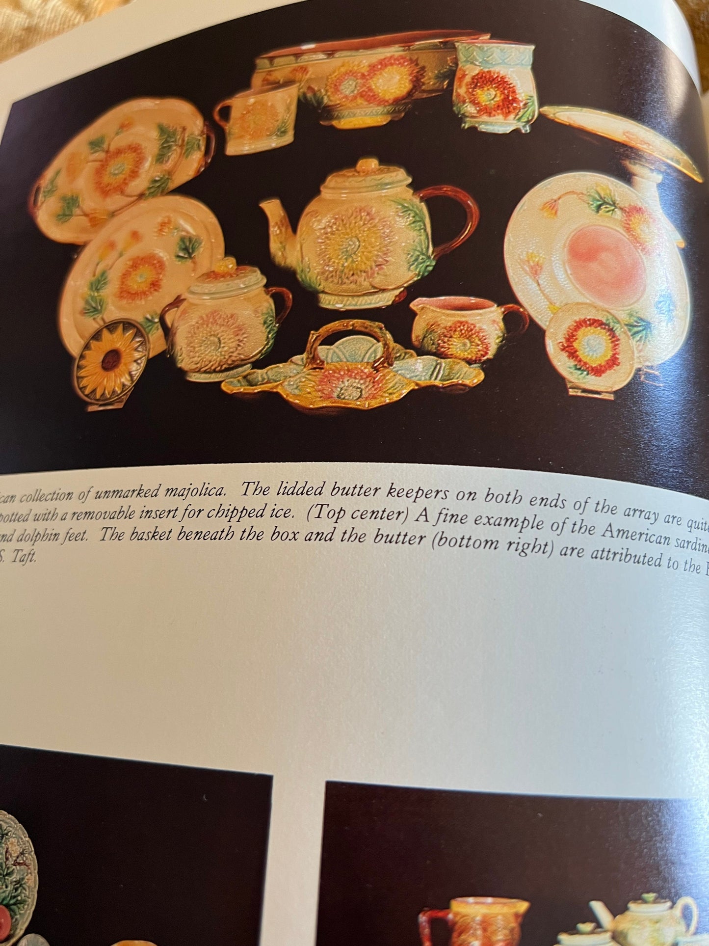 American Majolica 1950-1900 Book, by M. Charles Robert, Pottery Company, Bennett Brothers, Rockingham Ware, Lover Antiques and Vintage