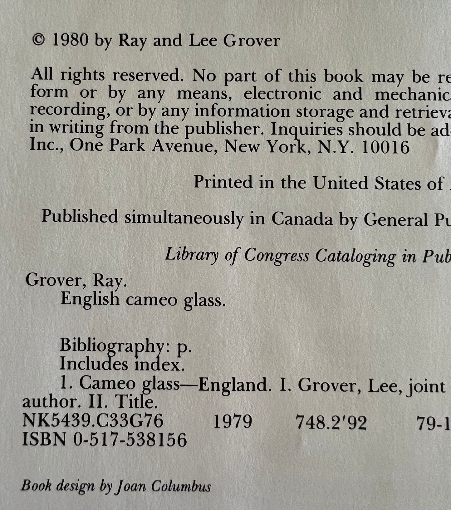 Vintage English Cameo Glass Book, by Ray and Lee Grover, Cameo Glass Guide, First Edition 1980, Lover Antiques and Vintage