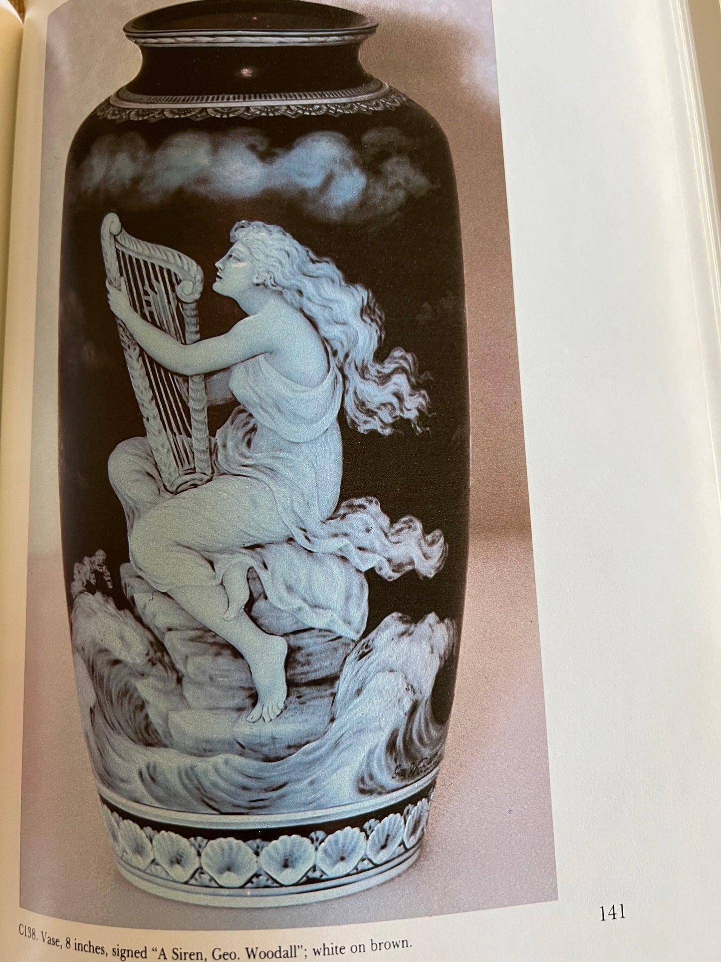 Vintage English Cameo Glass Book, by Ray and Lee Grover, Cameo Glass Guide, First Edition 1980, Lover Antiques and Vintage