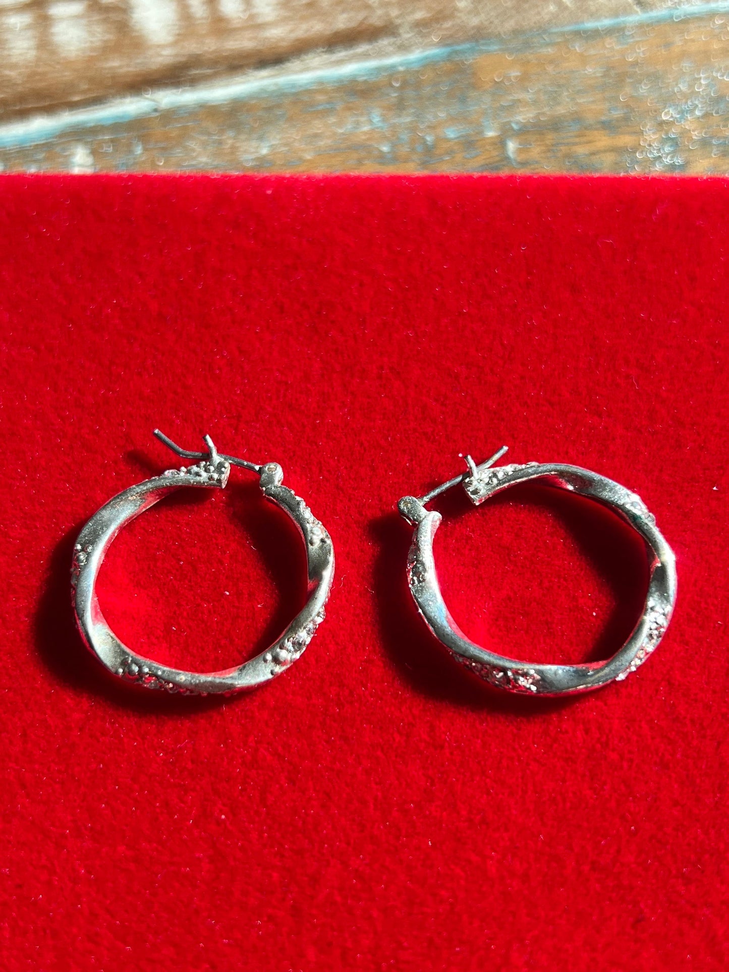 Vintage Silver Twisted Hoop Earrings, Swirl Earring, Twist Jewelry, Twist Earrings, Lover Antiques and Vintage