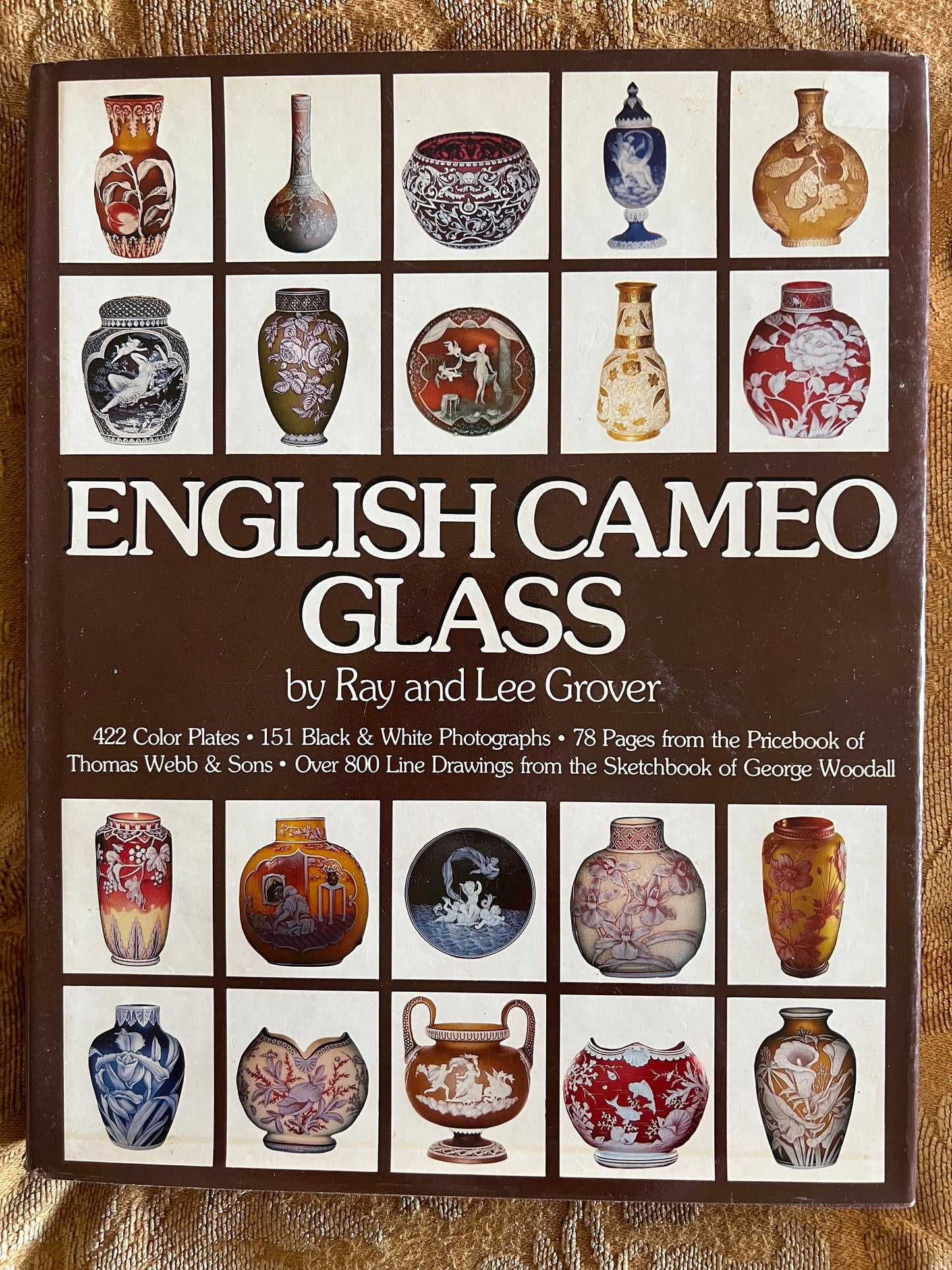 Vintage English Cameo Glass Book, by Ray and Lee Grover, Cameo Glass Guide, First Edition 1980, Lover Antiques and Vintage