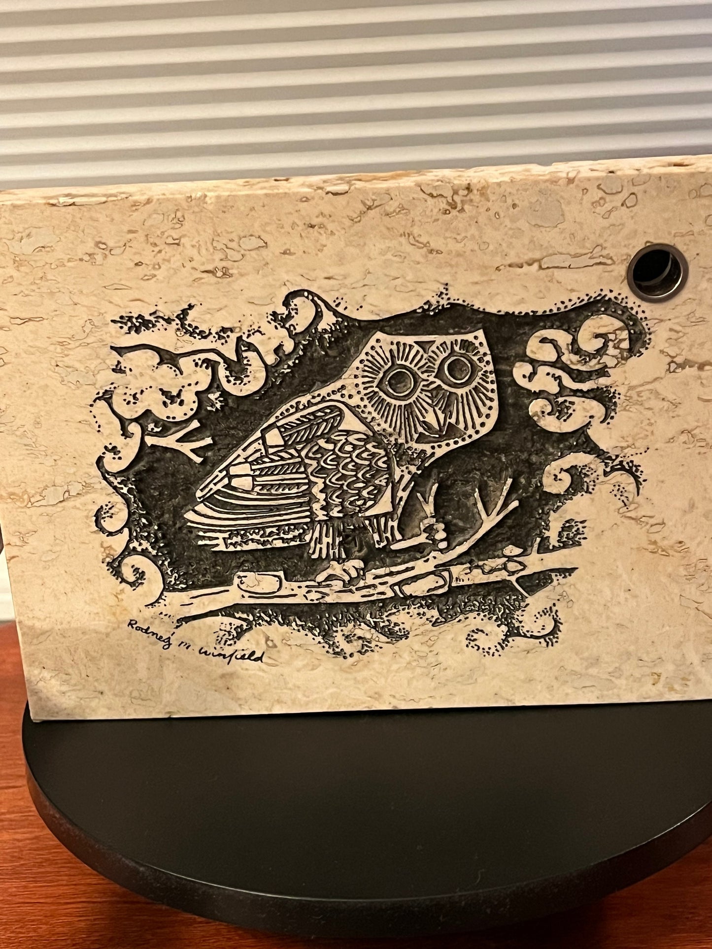 Vintage Owl Etching on Italy Travertine Tile Pen Holder, Signed by Rodney M. Winfield, Owl Stone Carving, Etching of Owl, Lover Antiques