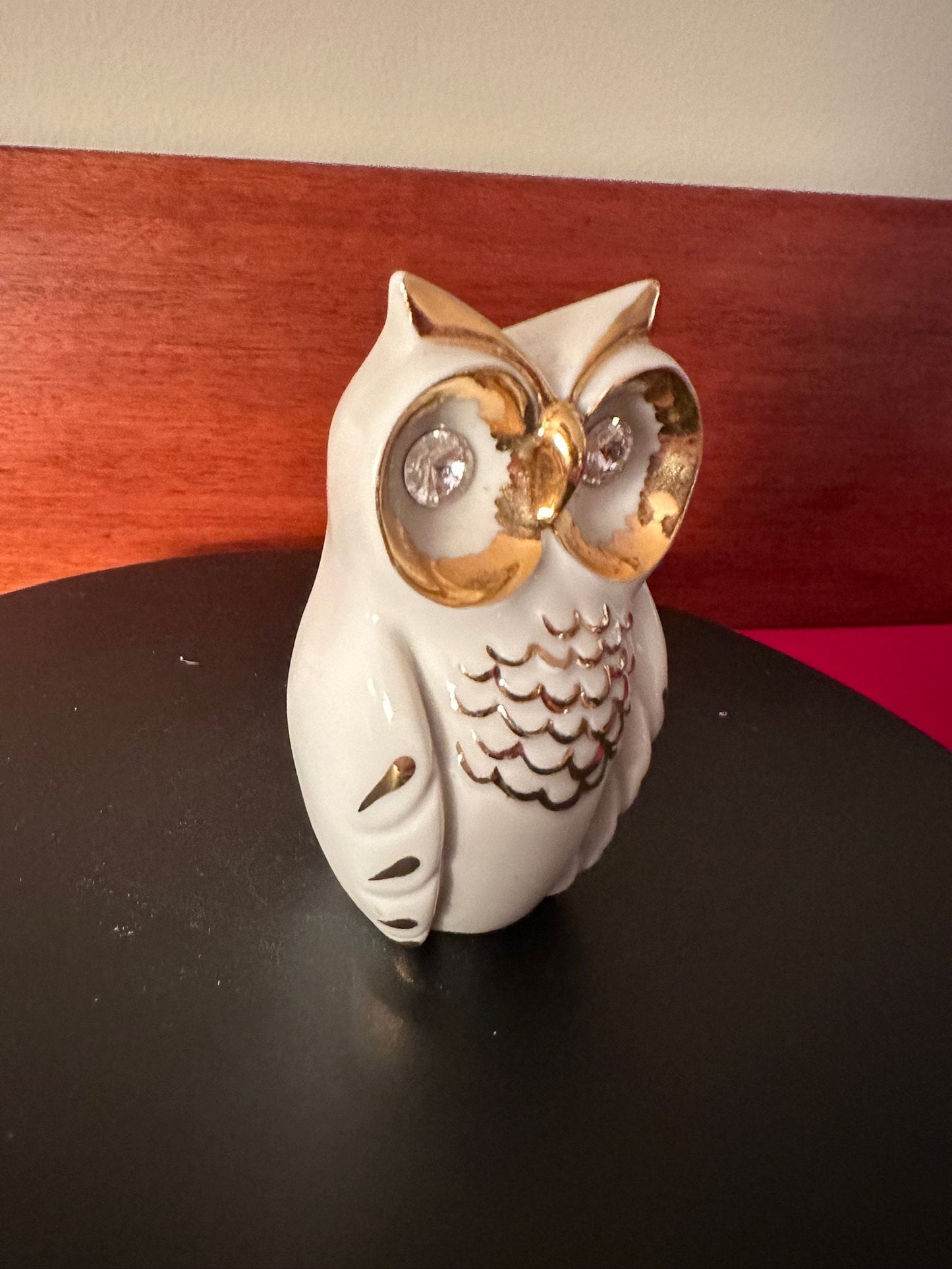 Vintage Oggetti Realizzati con Impasti de Limoges Owl, Capodimonte Porcelain Owl, Swarvoski Faceted Eyes, Porcelain Owl, Made in Italy Owl