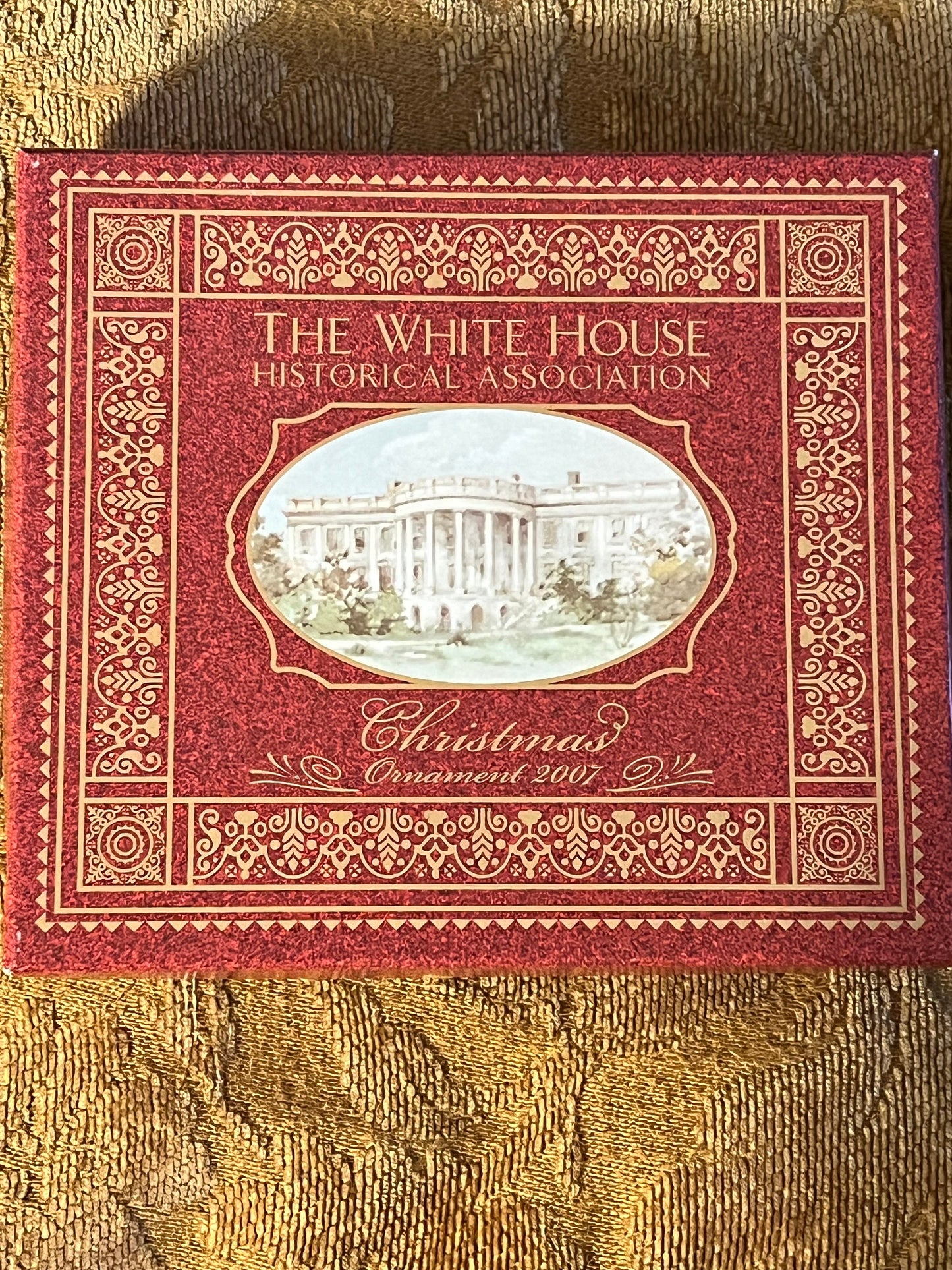 The White House Historical Association Christmas Ornament 2007, Holiday Ornament, The Wedding at the White House, The Mother’s Kiss