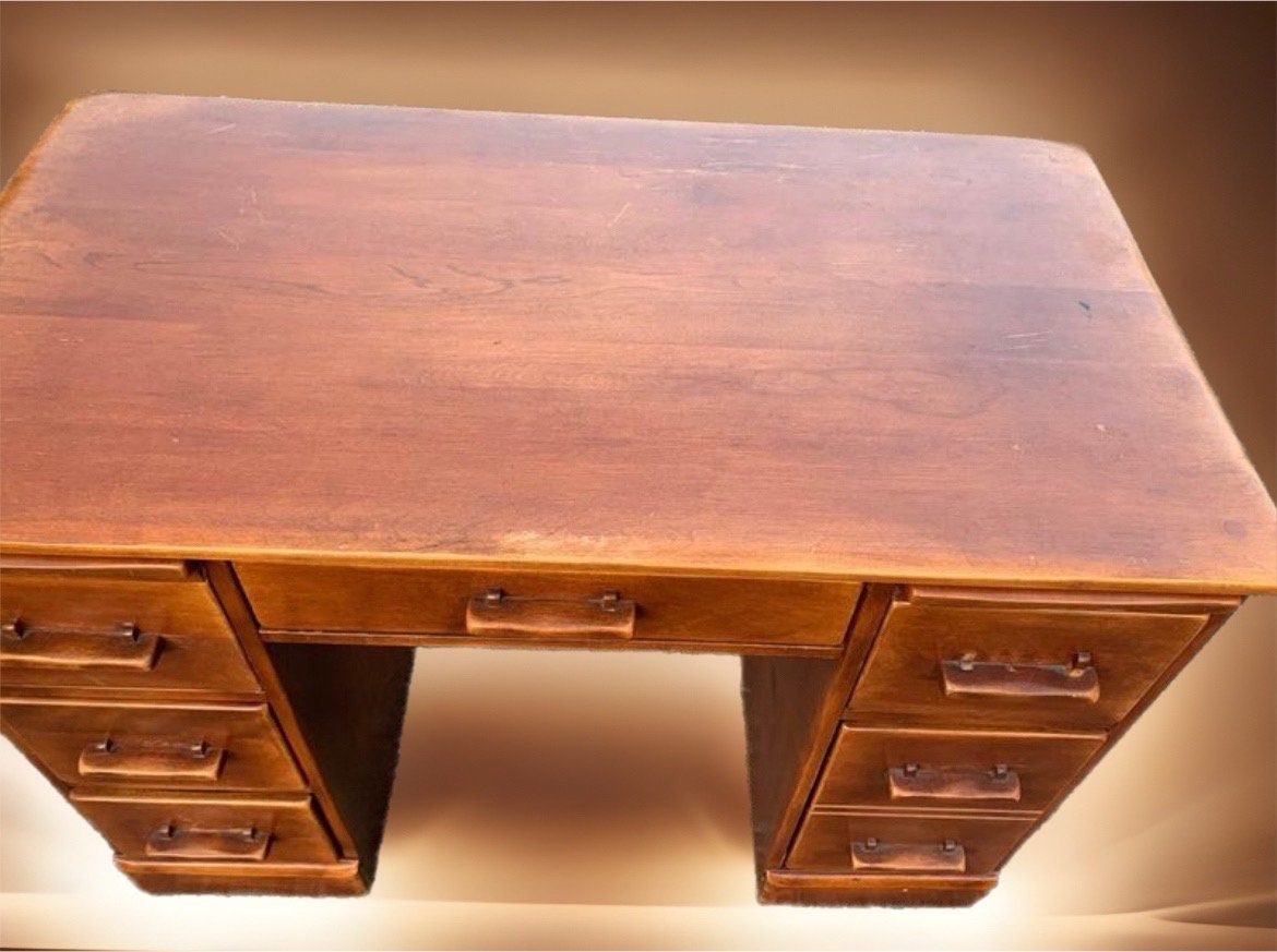 Cushman Colonial Creations Bank Drawer Desk No. 5-12, Cushman Vanity, Cushman Desk, Lover Antiques and Vintage