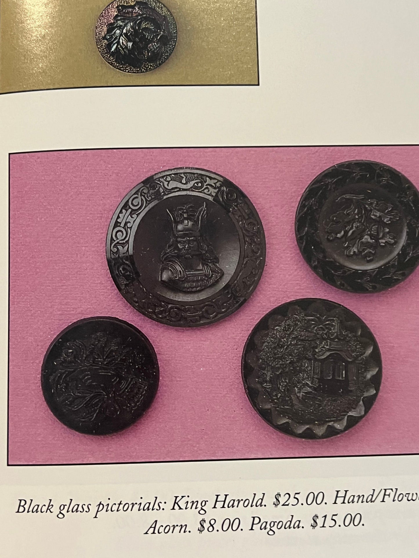 Antique & Collectible Buttons Identification and Values Book, Buttons Guide Book, by Debra J. Wisniewski, Lover Antiques and Vintage
