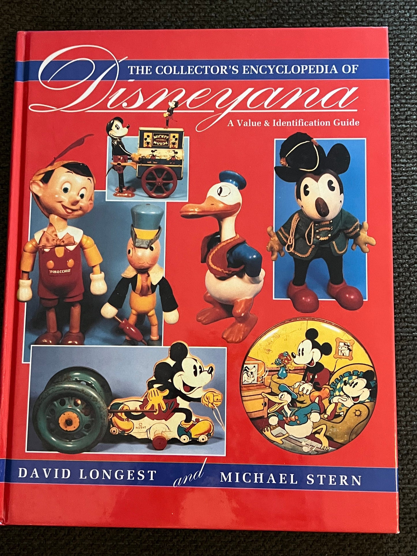 The Collector’s Encyclopedia of Disneyana Book, A Value & Identification Guide, Disney Book, Disney Collectibles Guide, Lover Antiques