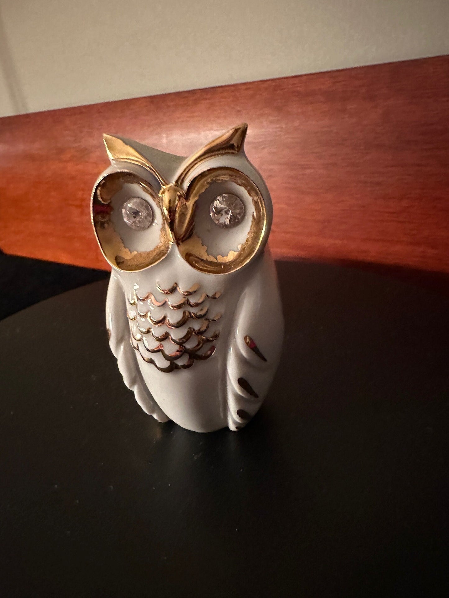 Vintage Oggetti Realizzati con Impasti de Limoges Owl, Capodimonte Porcelain Owl, Swarvoski Faceted Eyes, Porcelain Owl, Made in Italy Owl