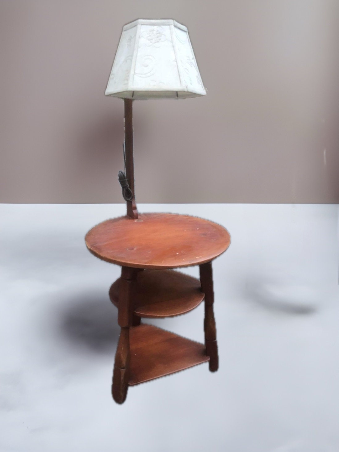 Cushman Colonial Creations Three Shelf Table Lamp No. 5-102 Rustic Lighting Solutions Lover Antiques and Vintage
