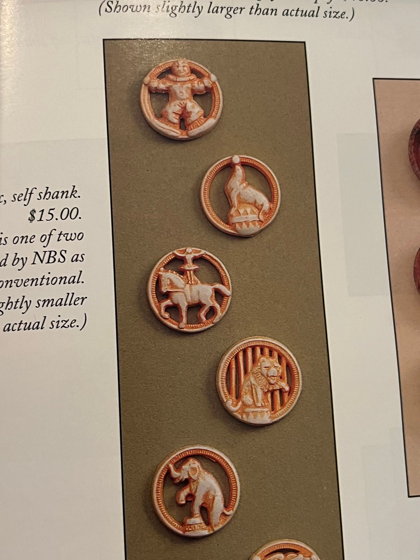 Antique & Collectible Buttons Identification and Values Book, Buttons Guide Book, by Debra J. Wisniewski, Lover Antiques and Vintage