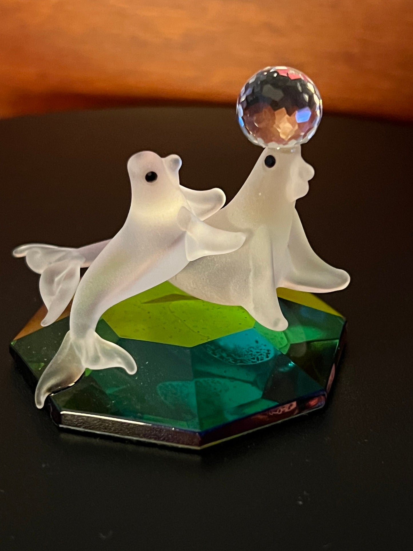 Vintage Seals Playing with a Ball Crystal Figurine, Sea Crystal Figure, Lover Antiques and Vintage
