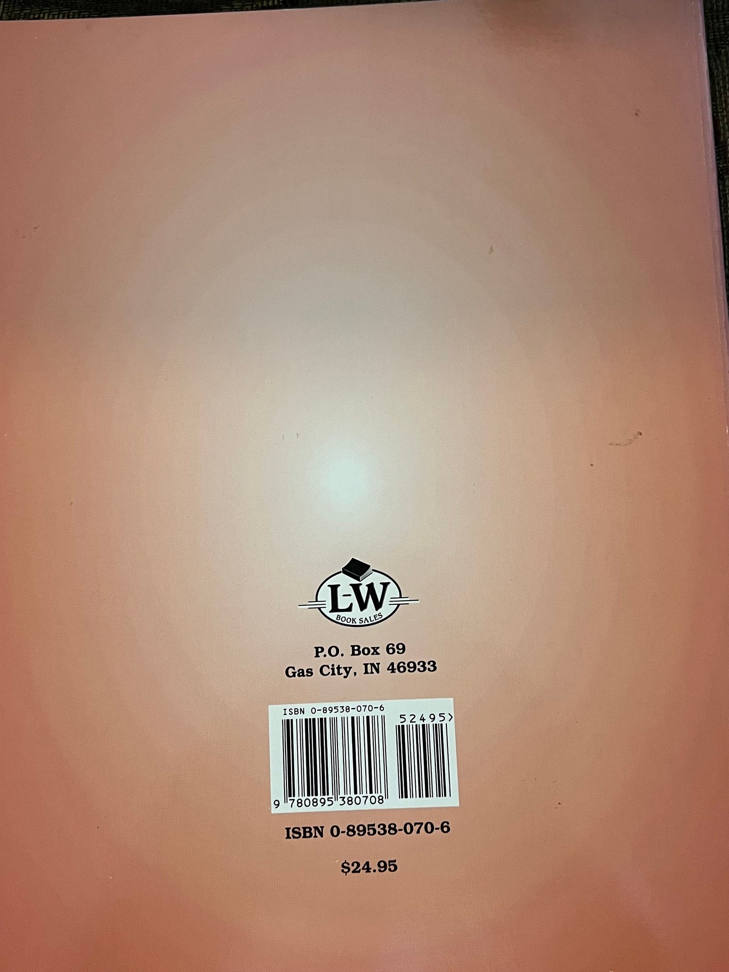 Smoking Collectibles A Price Guide Book, Ashtrays, Cigarette Dispensers, Match Safes, Cigarette Packs, Pipés, Cases, Lover Antiques