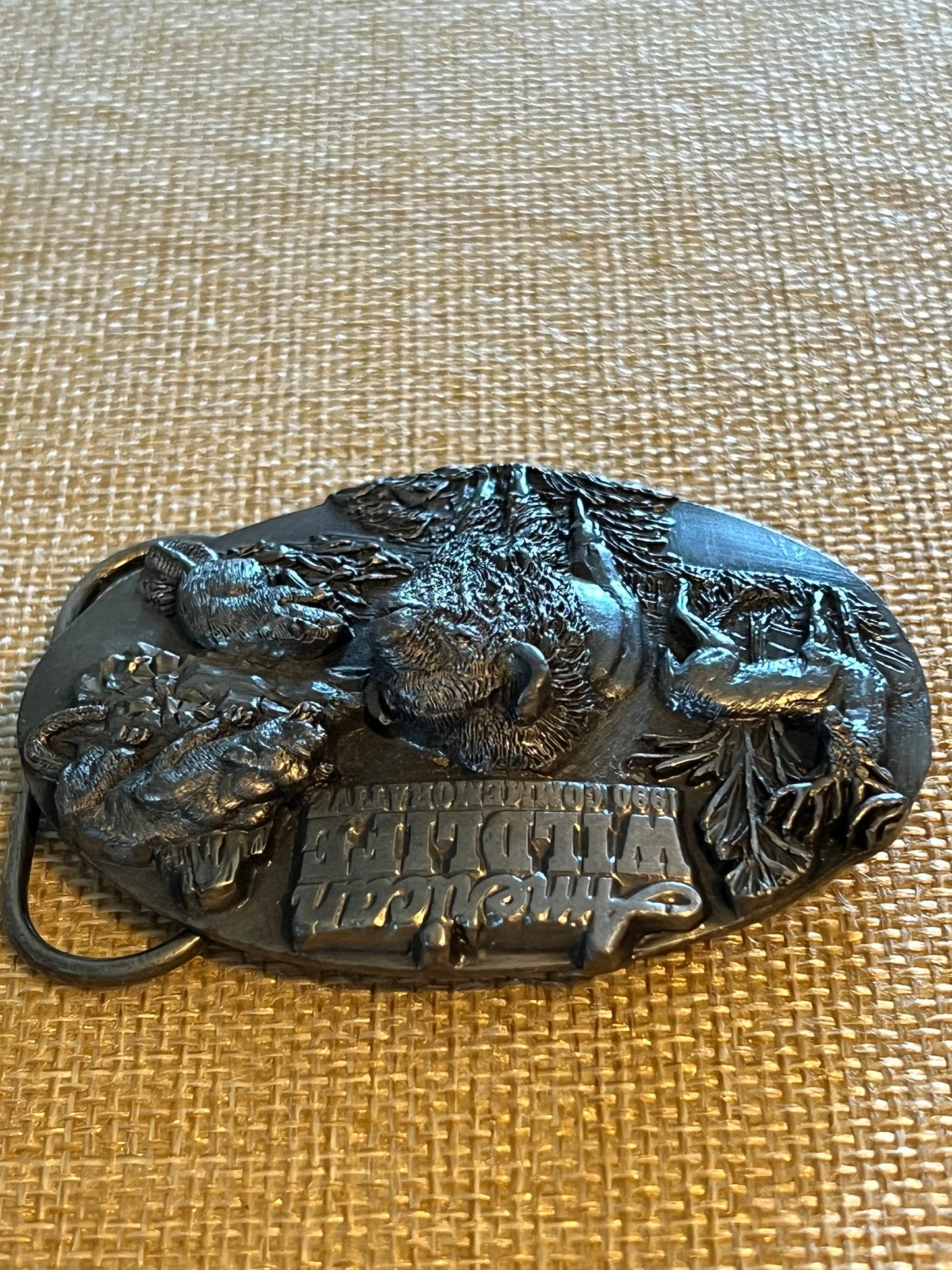 Vintage American Wildlife 1990 Commemorative Belt Buckle, Bison, Bear, Wild Animals Buckle, Siskiyou Buckle Co, Lover Antiques and Vintage