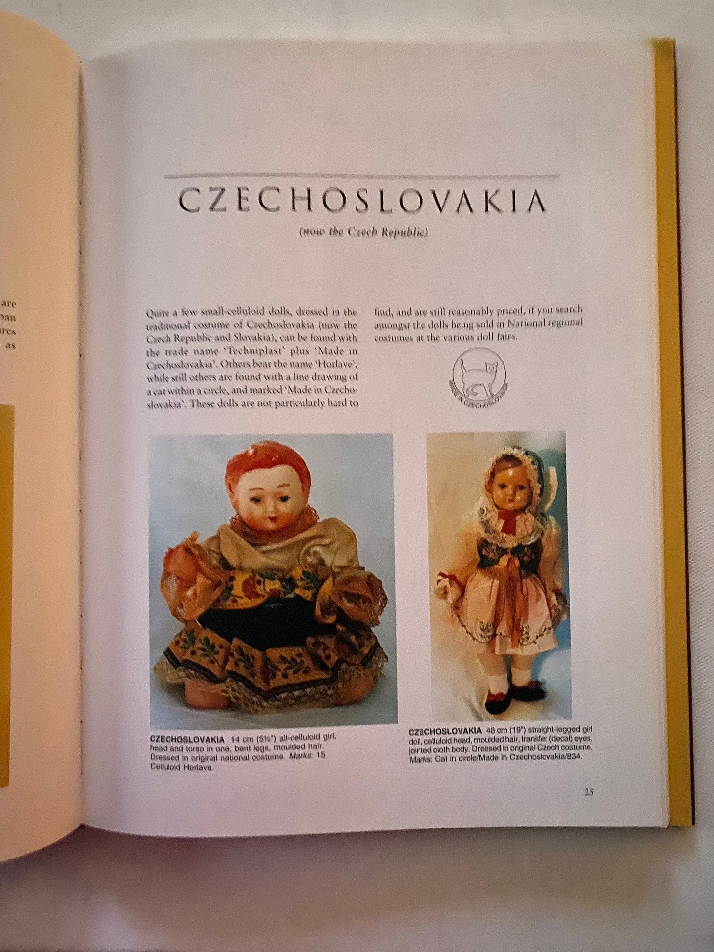 Vintage Celluloïd Dolls of the World Book, By Marjory Fainges, Doll Book Guide, Lover Antiques and Vintage