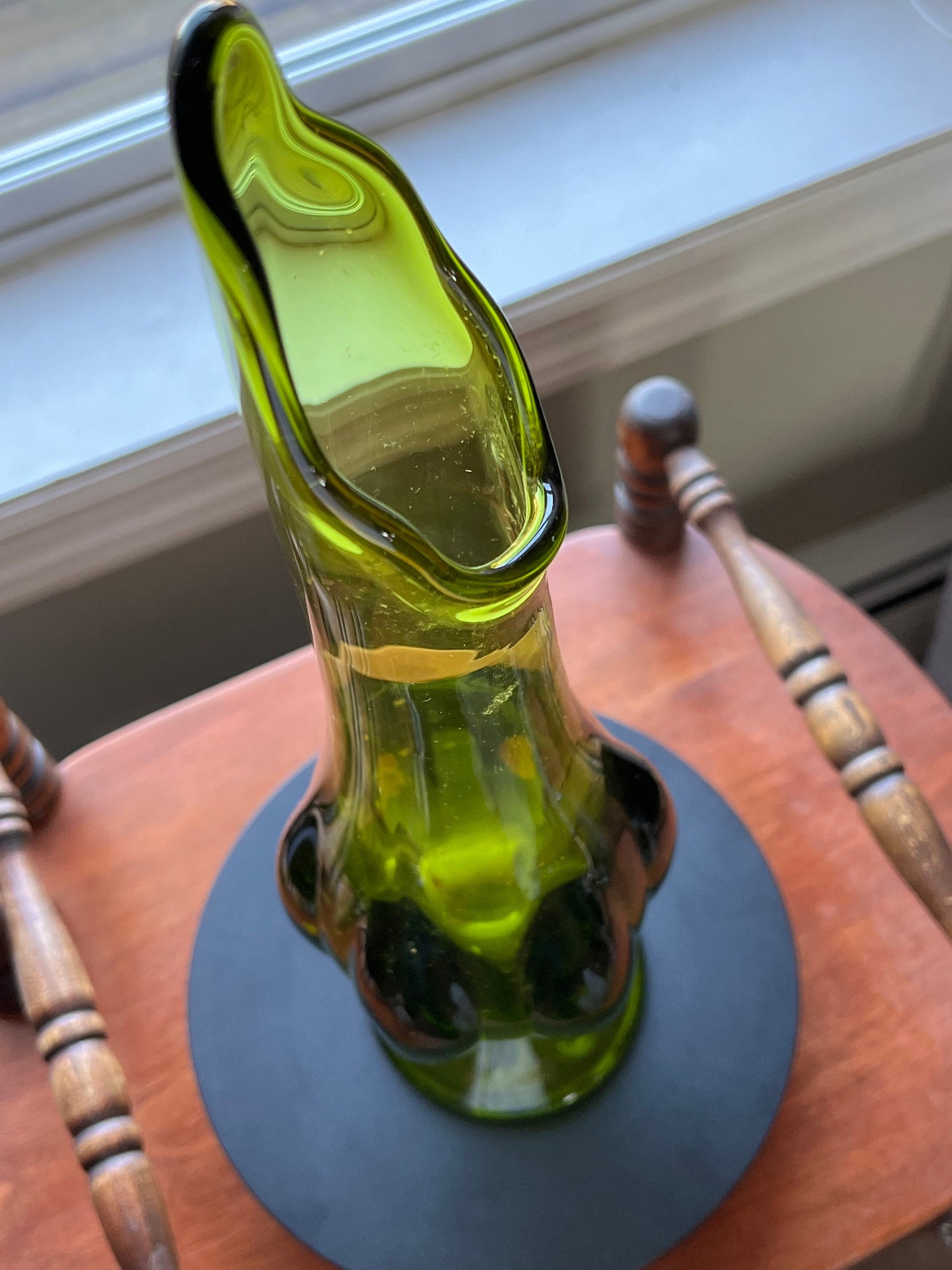 Vintage Viking Epic Avocado Green Swung Vase, Green Swung Glass Vase, Viking Green Vase with Pedestal, Lover Antiques and Vintage