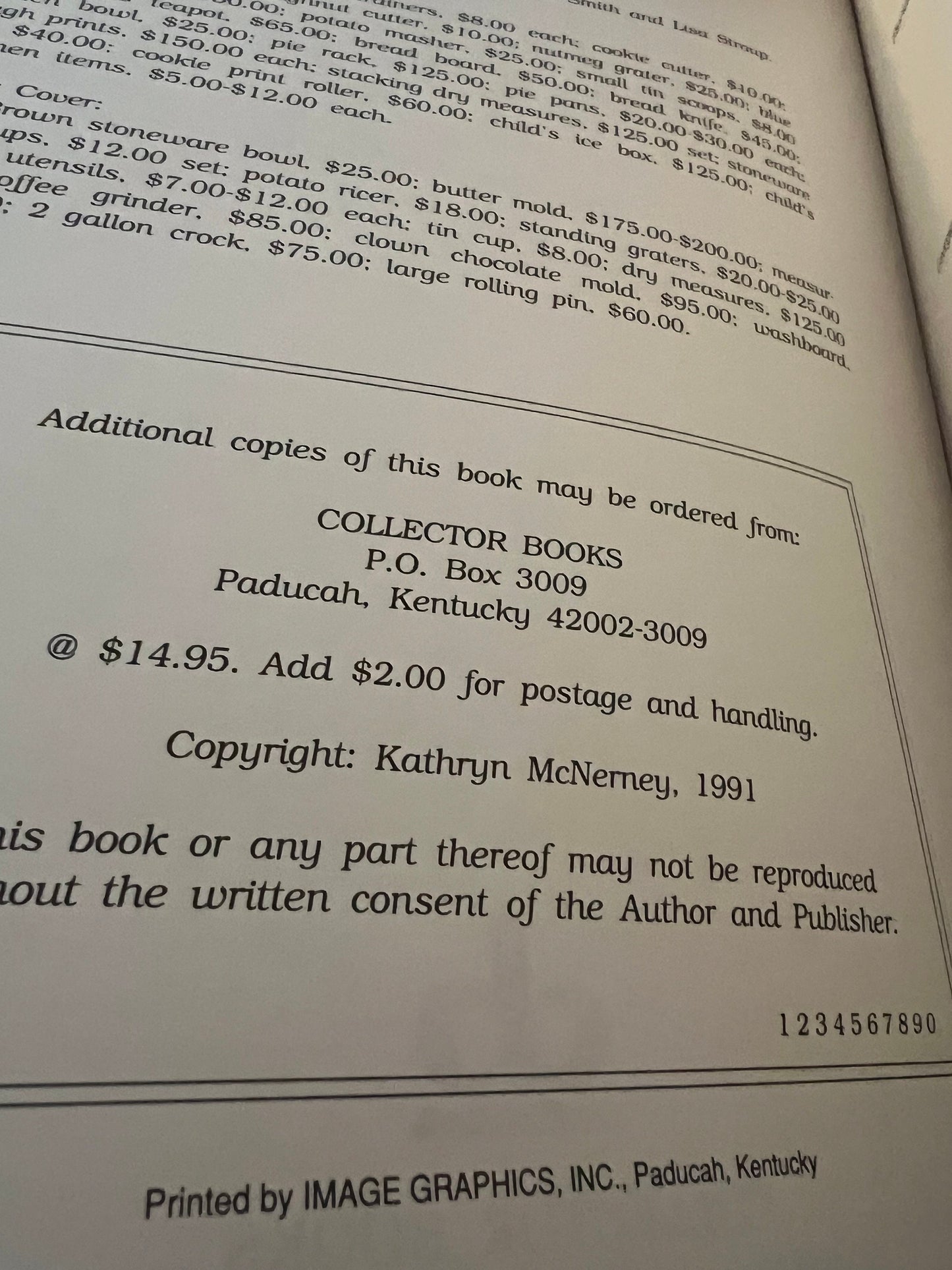 Kitchen Antiques 1790-1940 Book, by Kathryn McNerney, Cooking Helpers Guide, Lover Antiques and Vintage