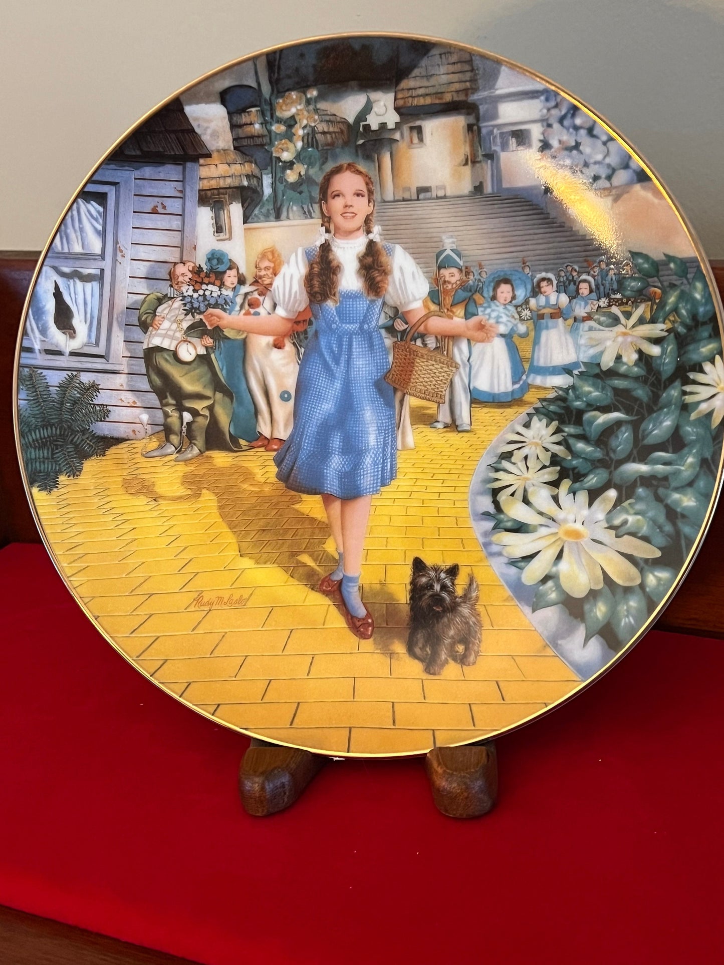 Vintage Wizard of Oz Plate “Follow the Yellow Brick Road”, First Issue Bradford Exchange Collectors Plate, Plate No 15588A, Lover Antiques