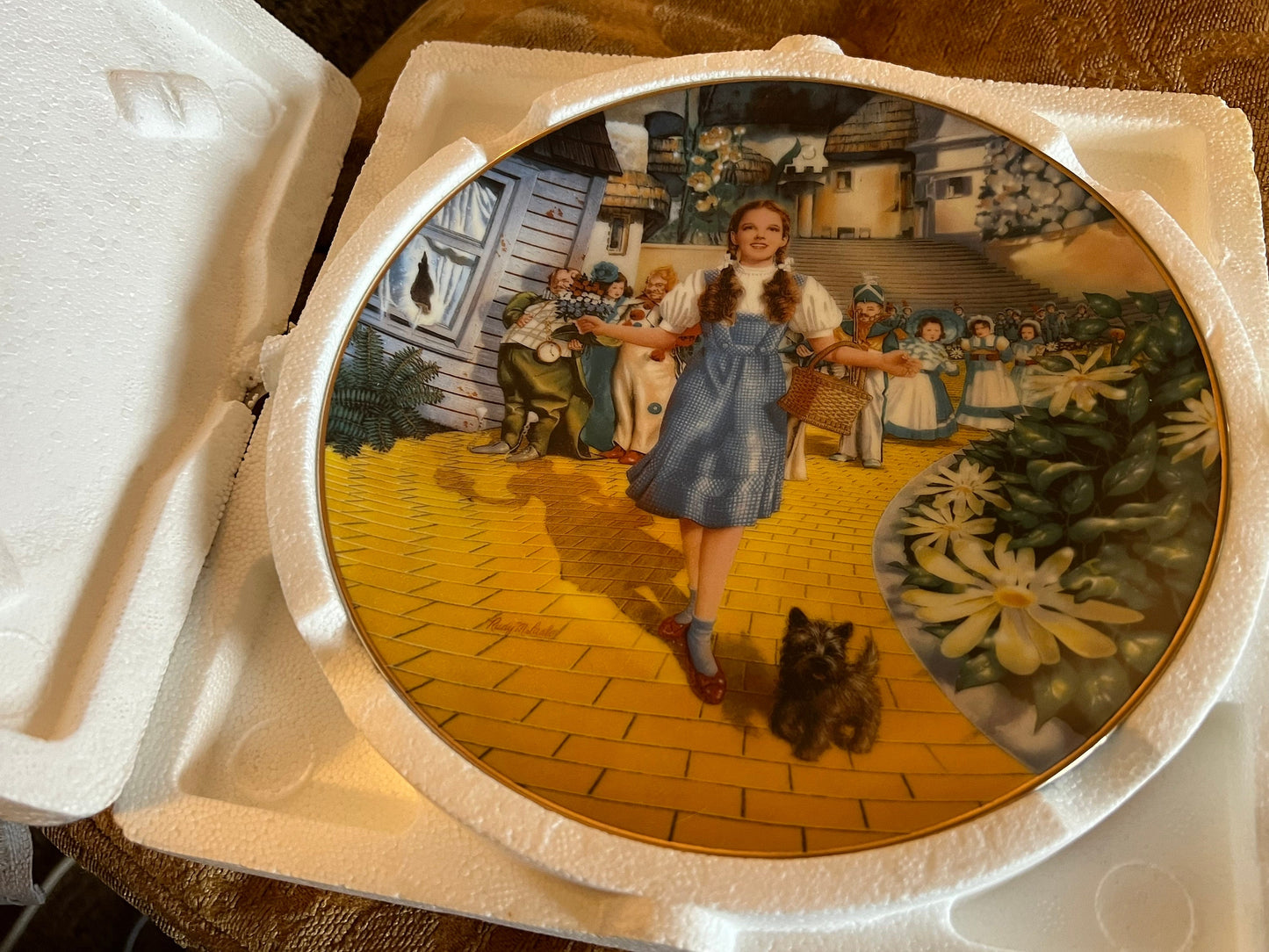 Vintage Wizard of Oz Plate “Follow the Yellow Brick Road”, First Issue Bradford Exchange Collectors Plate, Plate No 15588A, Lover Antiques