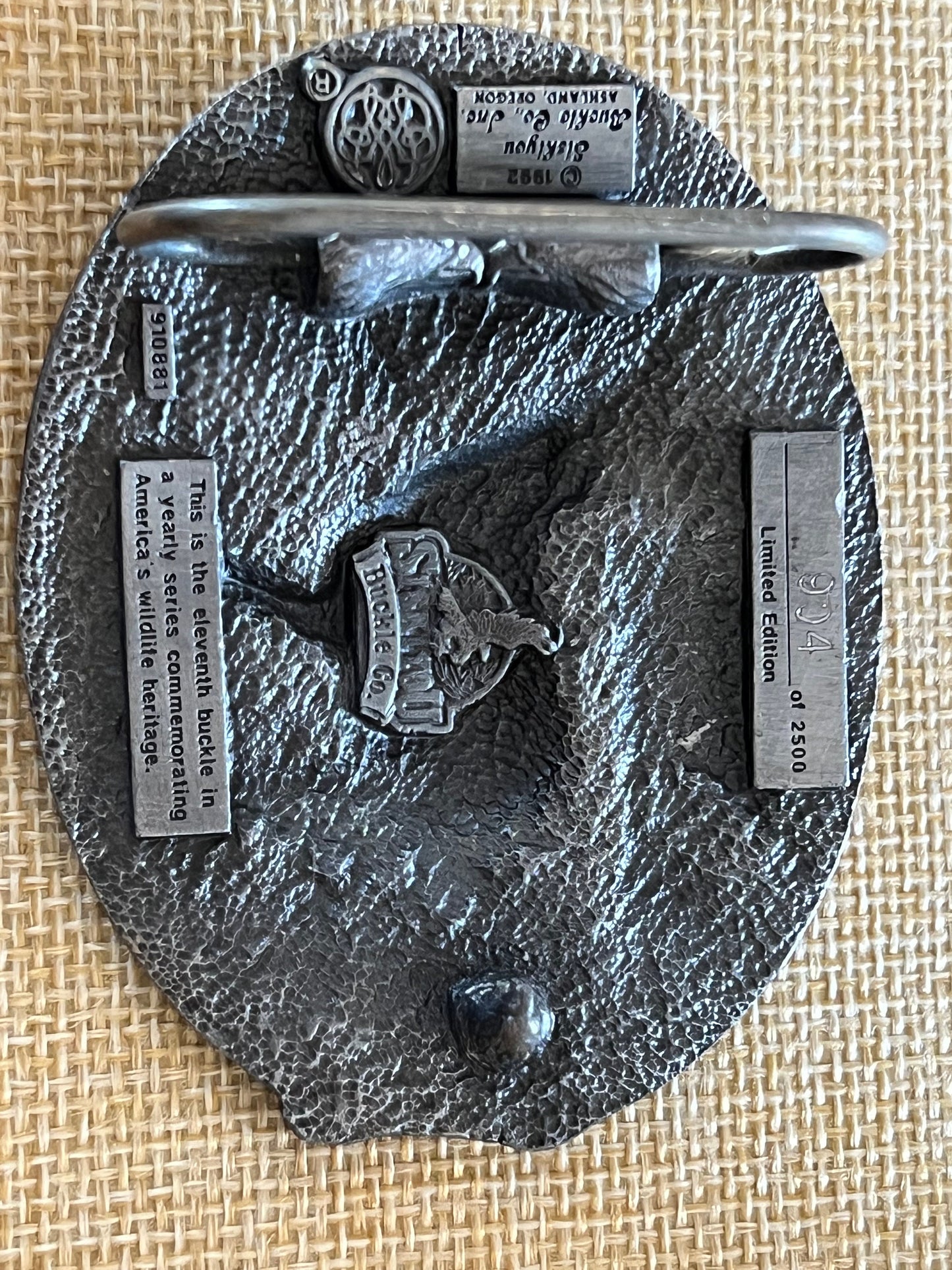 Vintage American Wildlife 1992 Commemorative Belt Buckle, Bison, Bear, Wild Animals Buckle, Siskiyou Buckle Co, Lover Antiques and Vintage