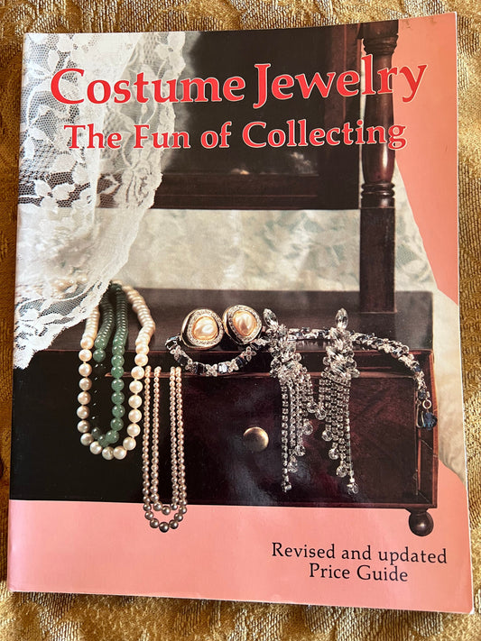 Costume Jewelry The Fun of Collecting Book, by Nancy N. Schiffer, Costume Jewelry Guide Book, Lover Antiques and Vintage