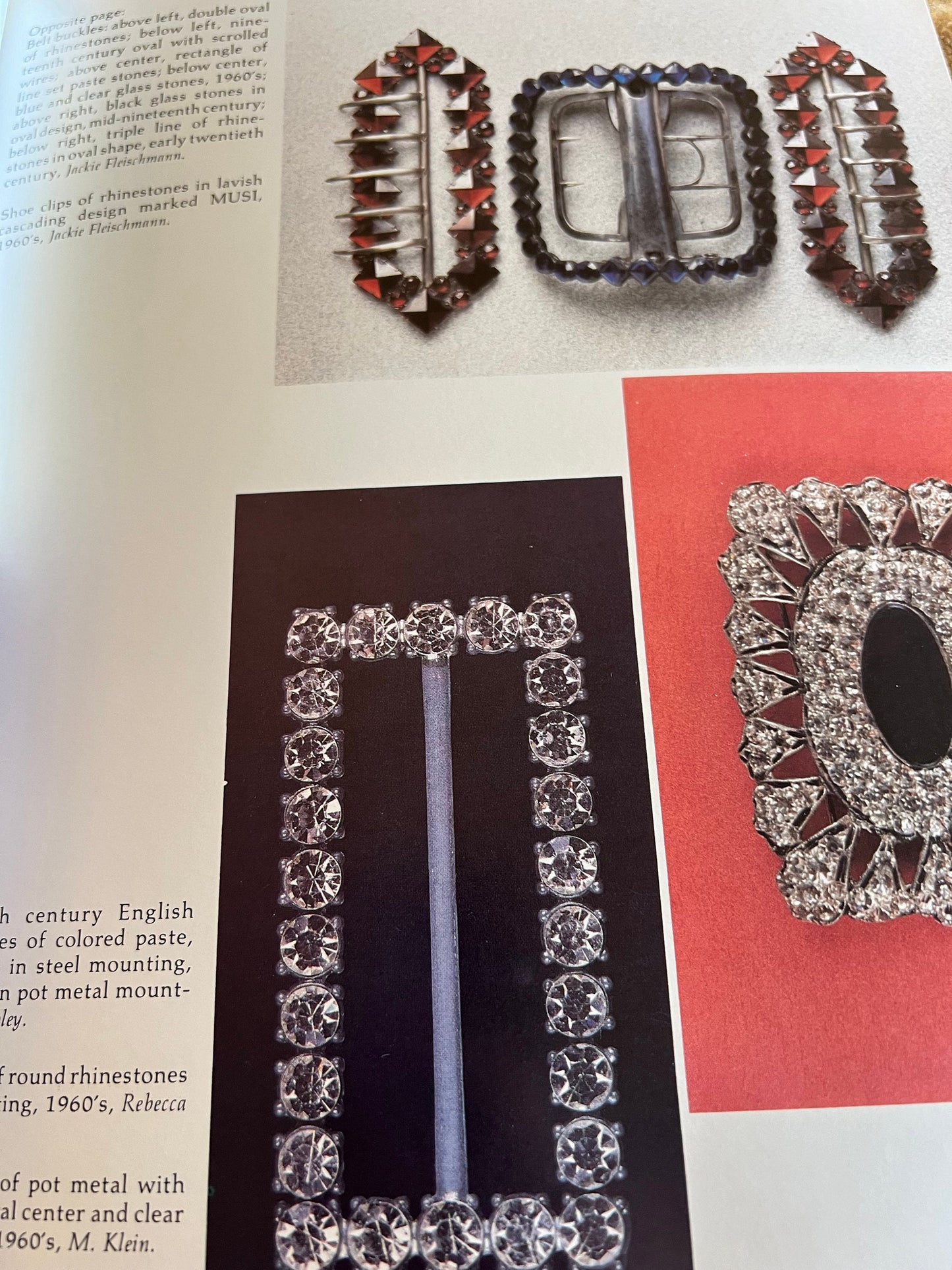 Costume Jewelry The Fun of Collecting Book, by Nancy N. Schiffer, Costume Jewelry Guide Book, Lover Antiques and Vintage