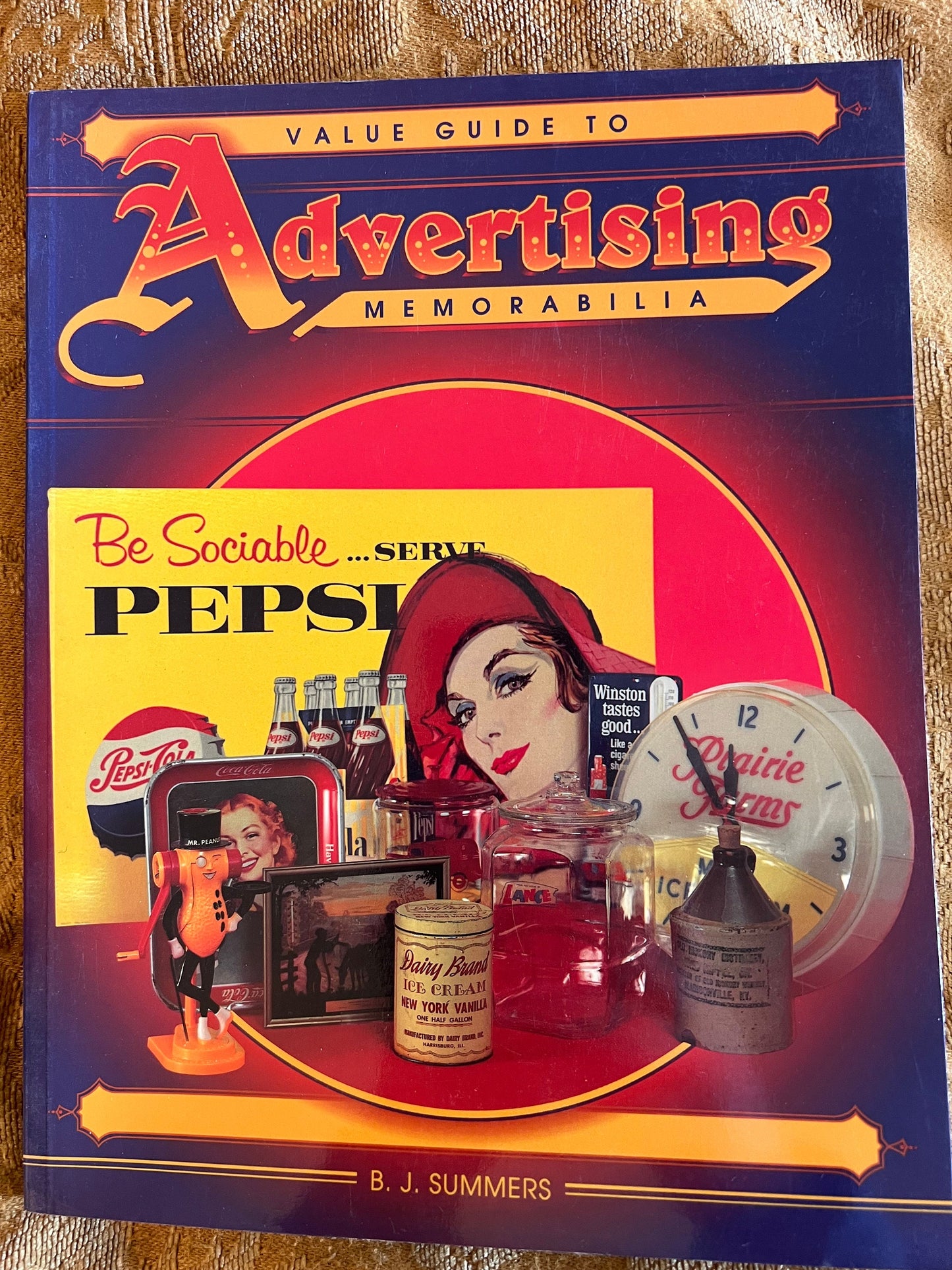 Value Guide to Advertising Memorabilia Guide Book, by BJ Summers, Lover Antiques and Vintage