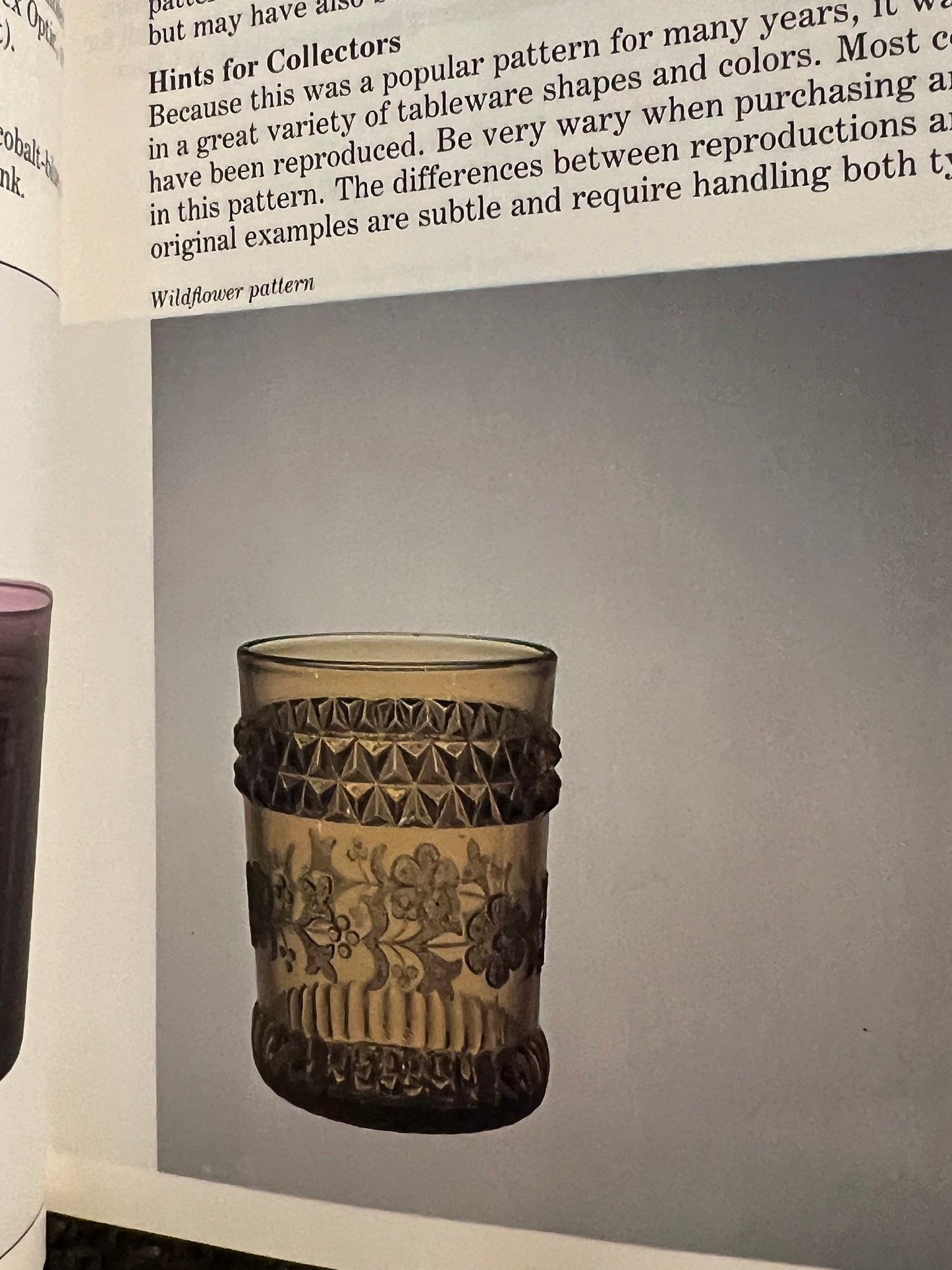 The Knopf Collectors’ Guides to American Antiques, Glass Volume 1 & Volume 2, Lover Antiques and Vintage