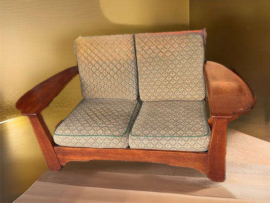 Cushman Colonial Creations Shaftsbury Loveseat No. 0832 Cushman Sofa Paddle Arm Lover Antiques and Vintage