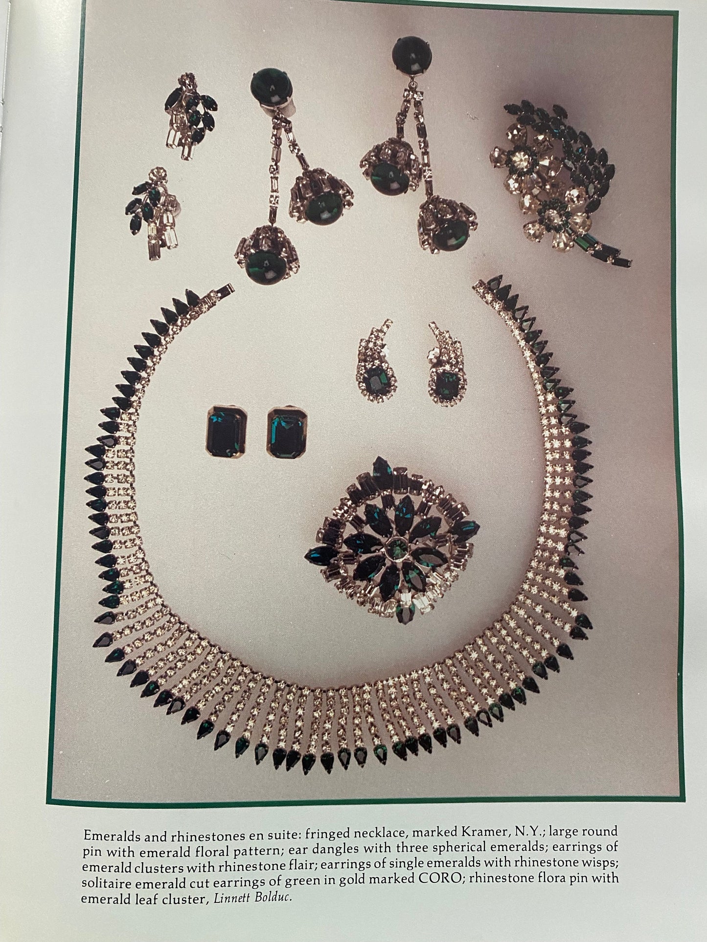 Costume Jewelry The Fun of Collecting Book, by Nancy N. Schiffer, Costume Jewelry Guide Book, Lover Antiques and Vintage
