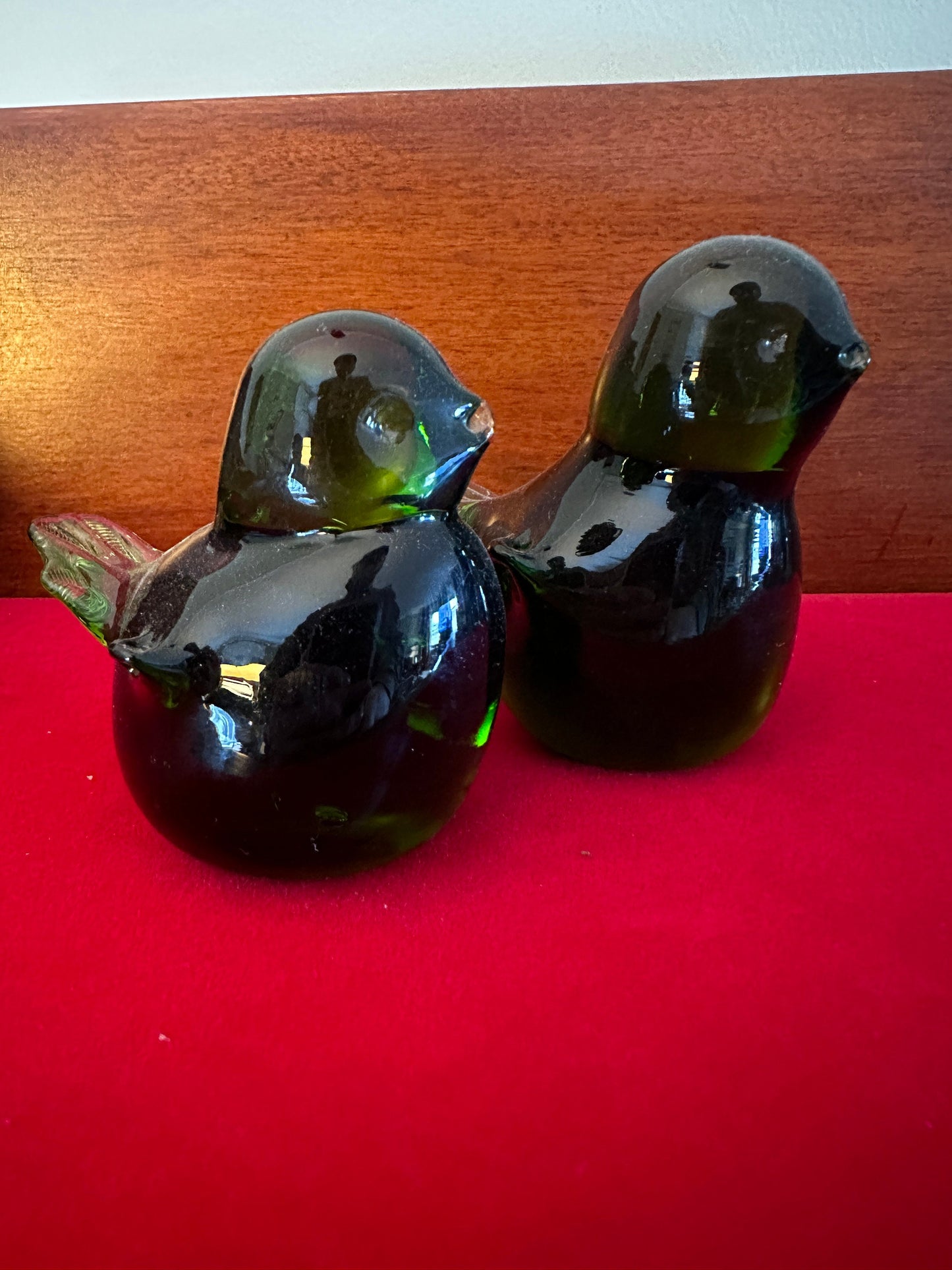Vintage Green Rainbow Glass Birds, Green Glass Art Bird, Rainbow Glass Art Birds, Lover Antiques and Vintage