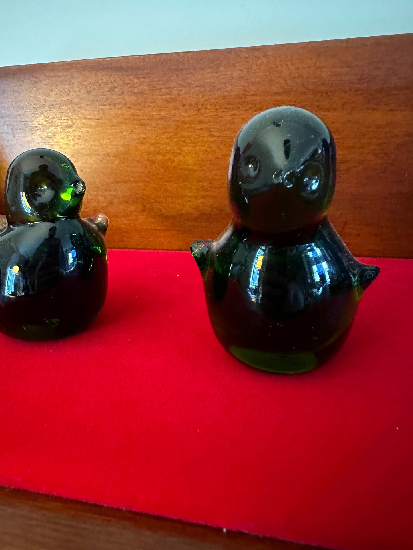 Vintage Green Rainbow Glass Birds, Green Glass Art Bird, Rainbow Glass Art Birds, Lover Antiques and Vintage