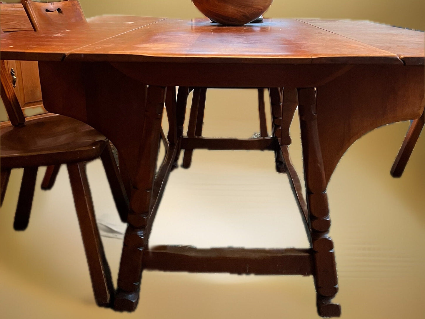 Cushman Colonial Creations Double Rudder Table No. 4-43 Butterfly Farm Table Lover Antiques and Vintage