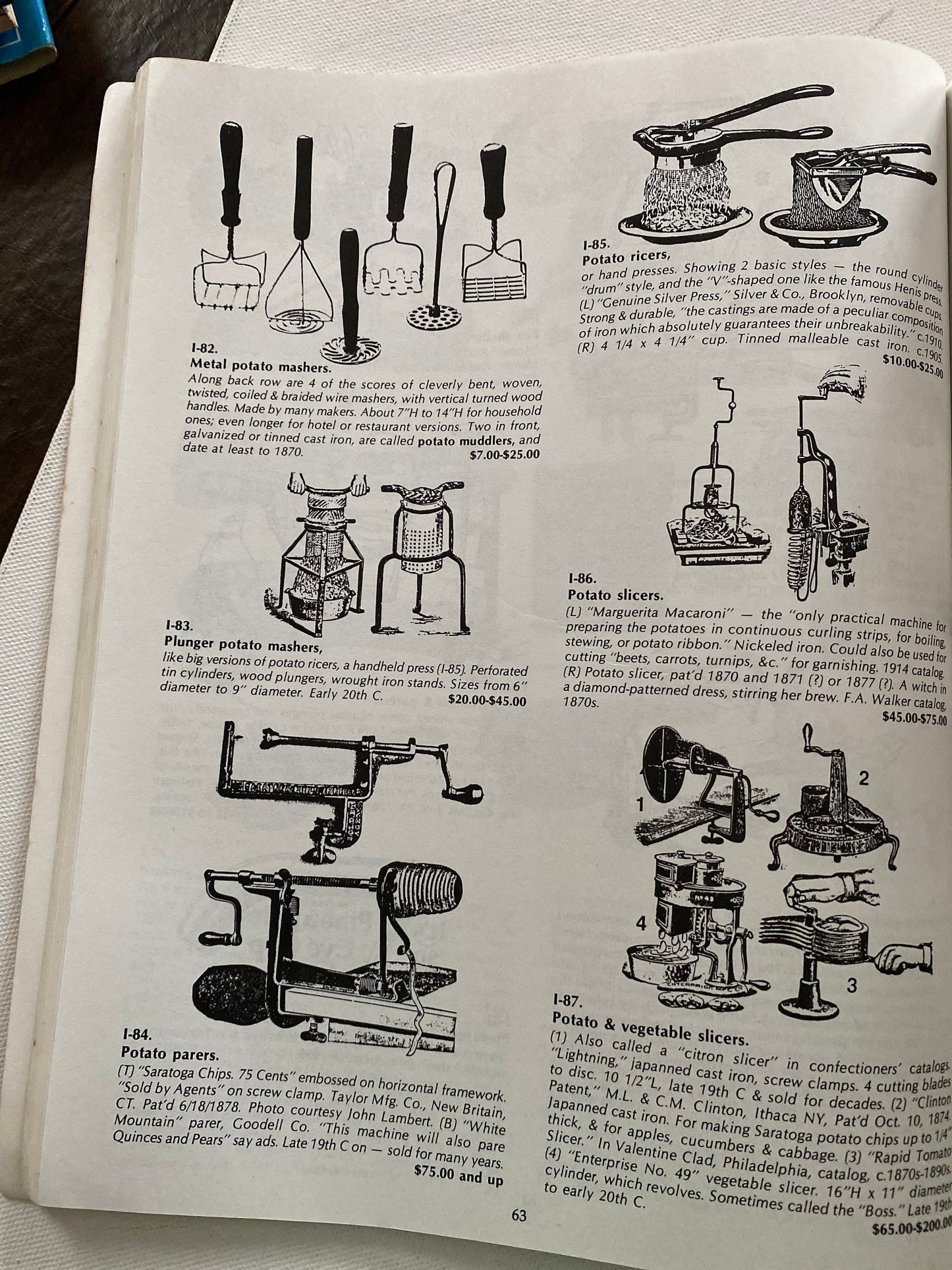 300 Years of Kitchen Collectibles New and Greatly Expanded Third Edition Book, by Linda Campbell Franklin, Lover Antiques and Vintage