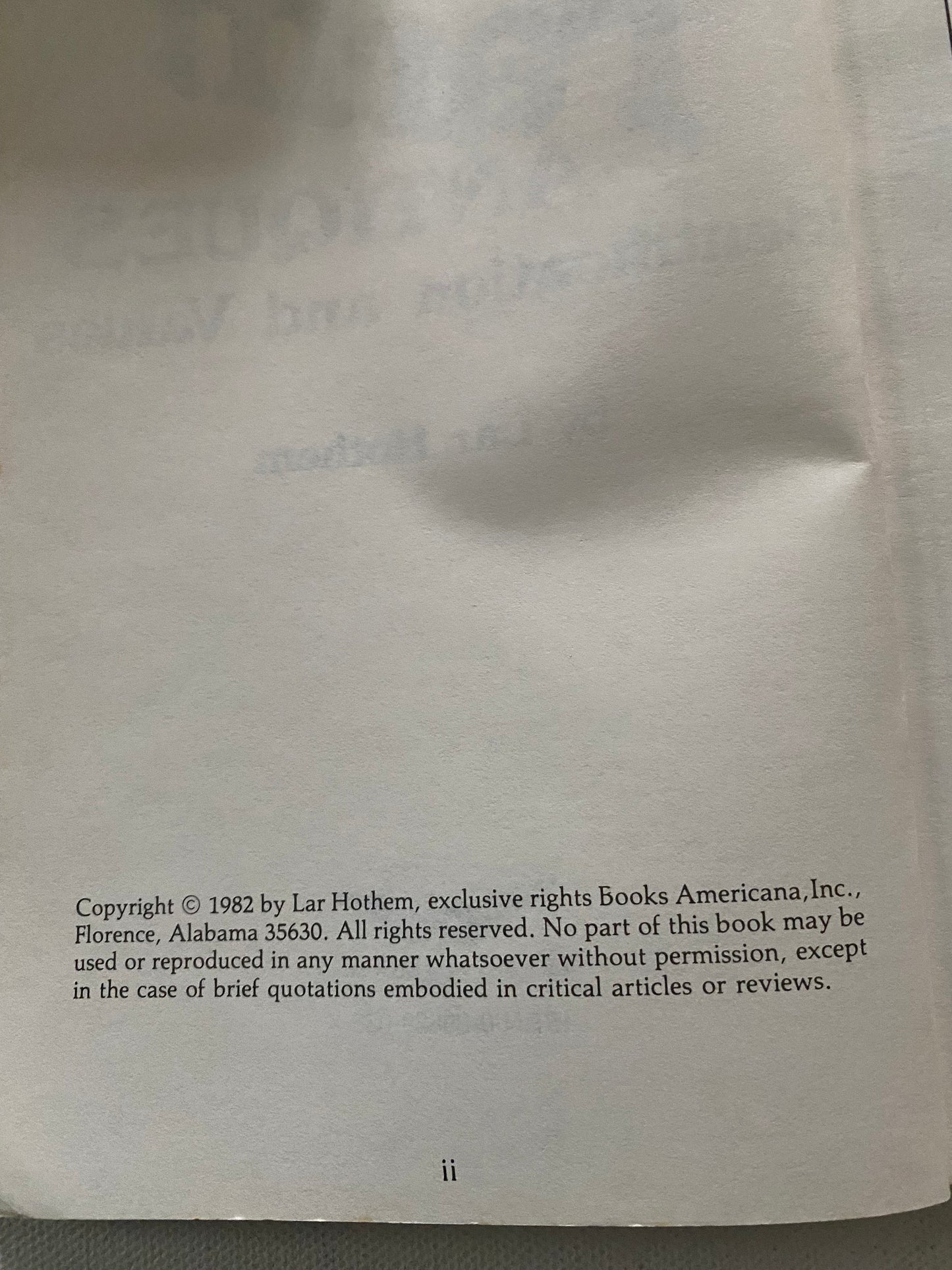 Collecting Farm Antiques Guide Book, Identification and Values, by Lar Hothem, Lover Antiques and Vintage