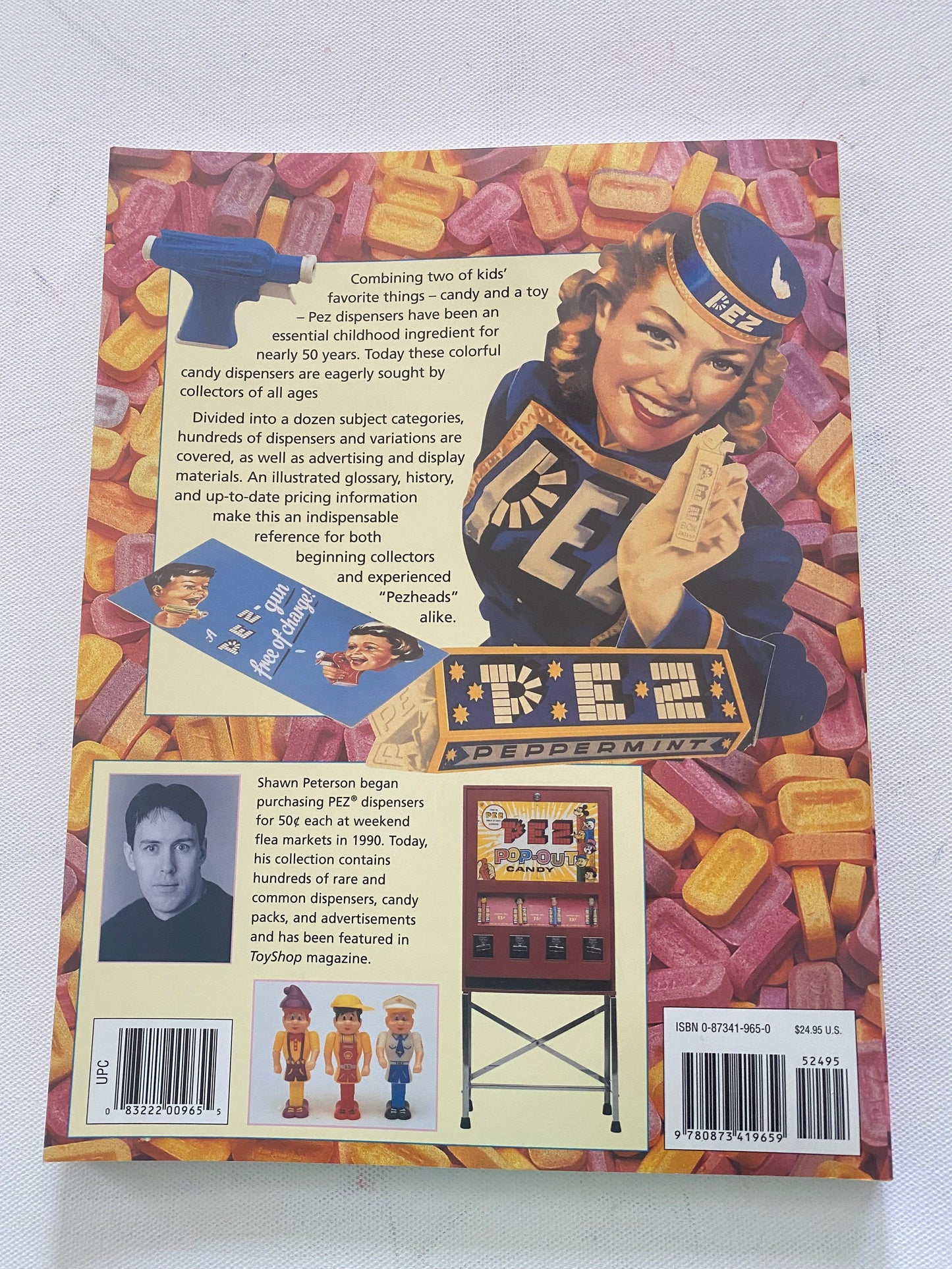 Collector’s Guide to Pez Identification & Price Guide Book, by Shawn Peterson, Pez Book, Lover Antiques and Vintage