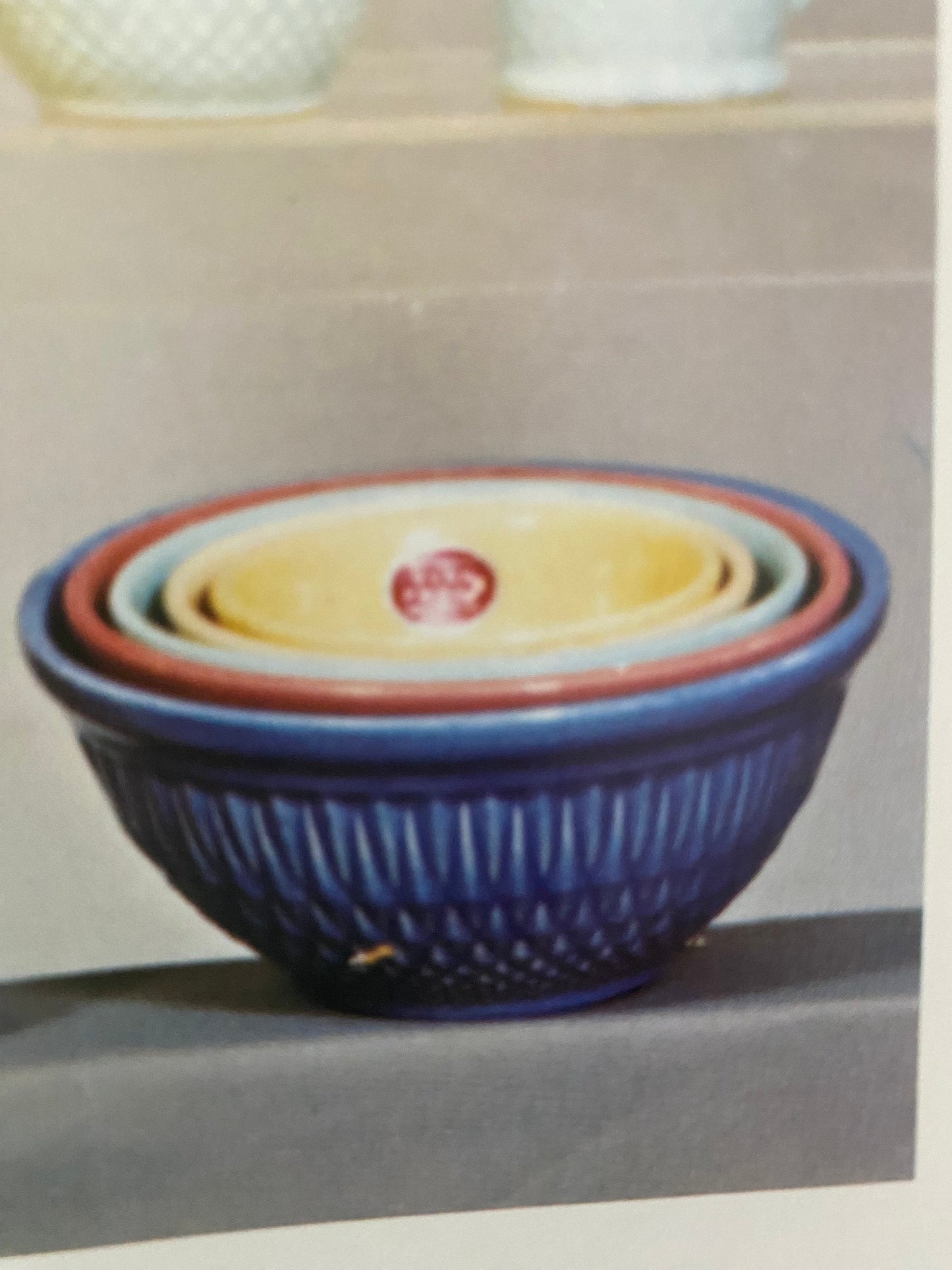 The Collector’s Encyclopedia of Hull Pottery Book, by Brenda Roberts, Lover Antiques and Vintage