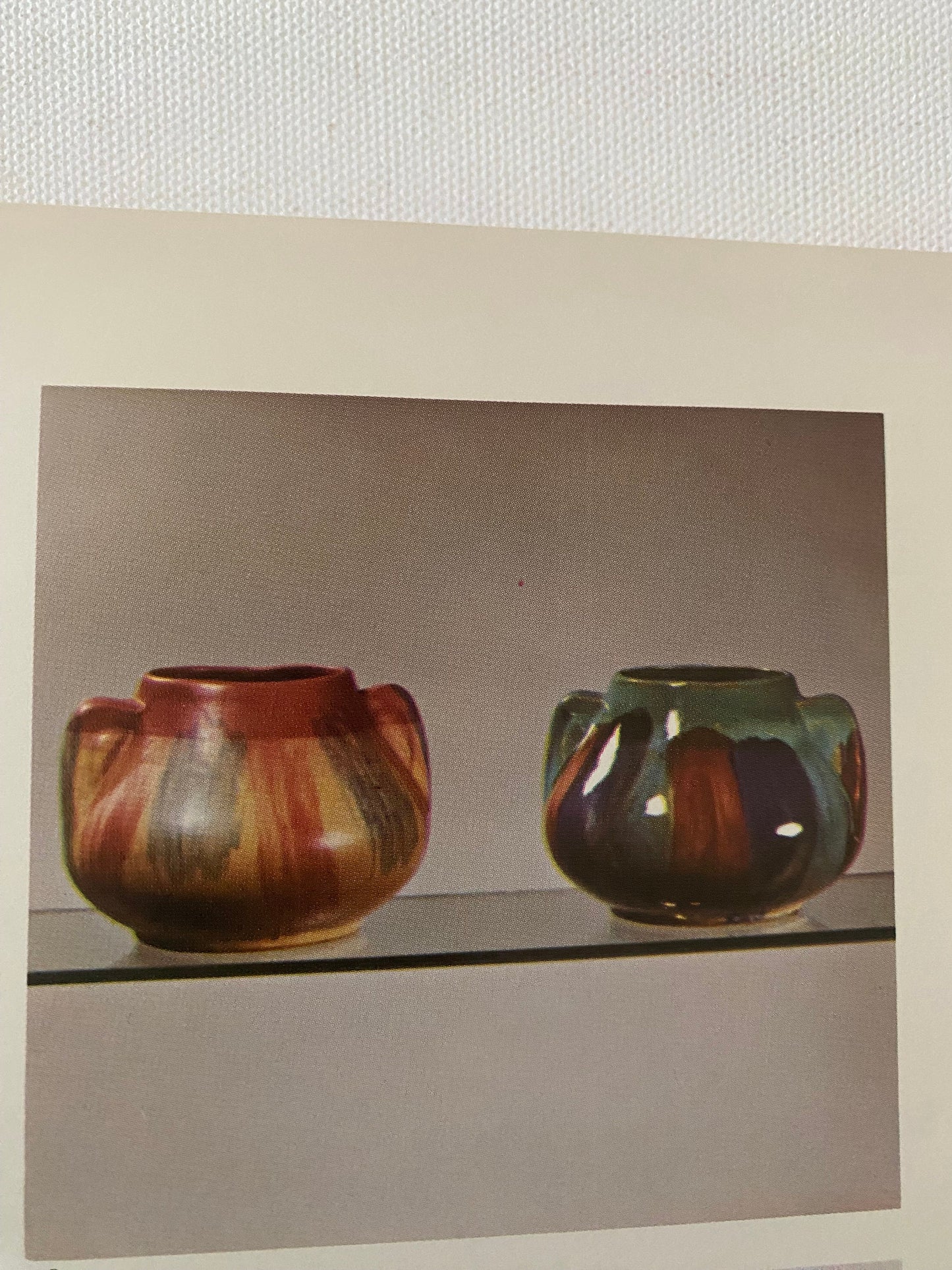 The Collector’s Encyclopedia of Hull Pottery Book, by Brenda Roberts, Lover Antiques and Vintage