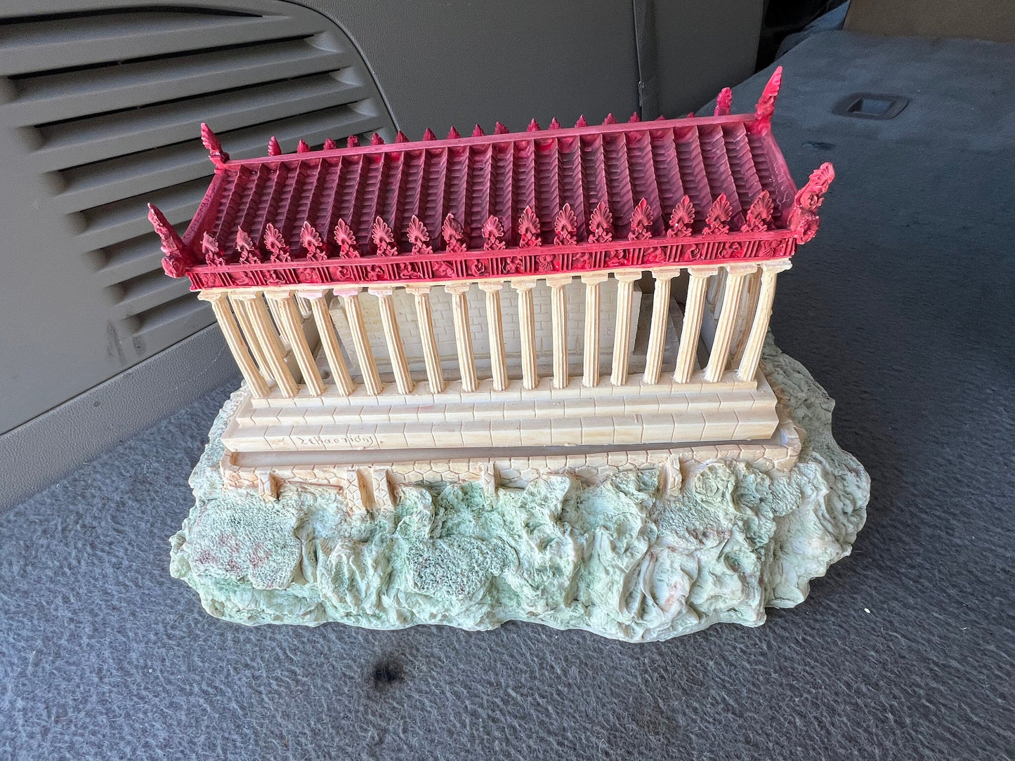 Vintage Parthenon Greek Building Sculpture, Greece Parthenon Statue, Lover Antiques and Vintage