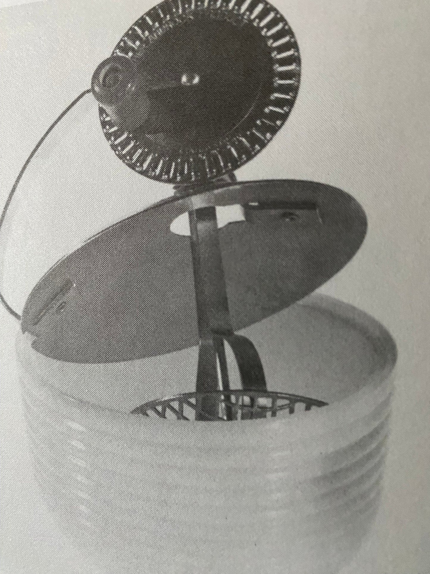 Kitchens and Gadgets 1920 to 1950 Book, by Jane H. Celehar, Lover Antiques and Vintage