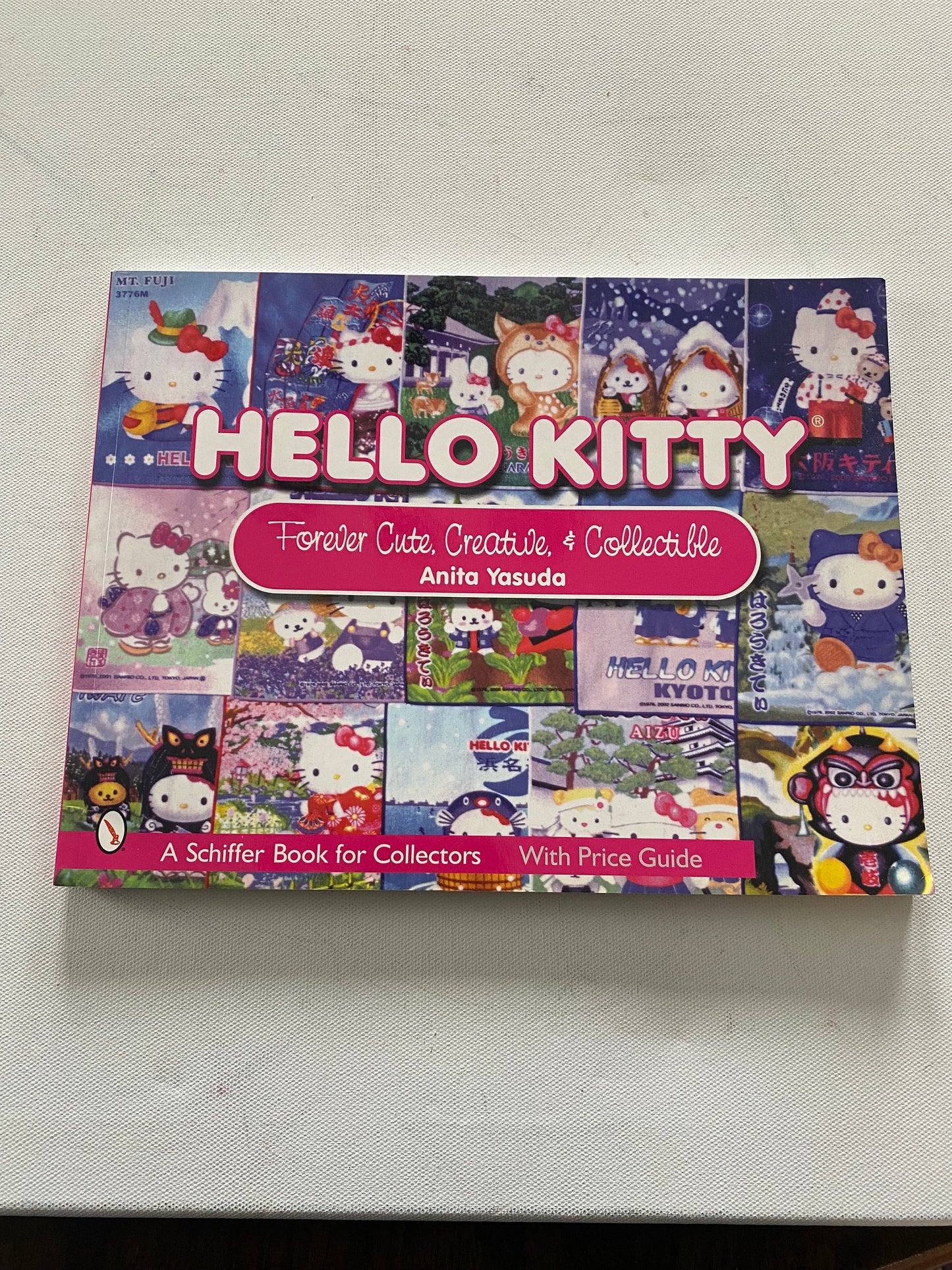 Hello Kitty Forever Cute, Creative & Collectible Book, Hello Kitty Book, by Anita Yasuda, Lover Antiques and Vintage