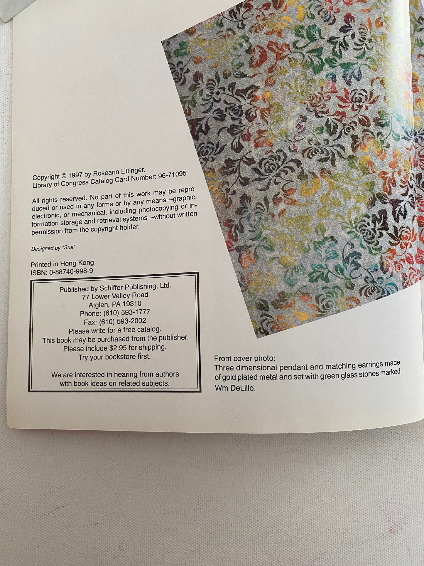 Popular Jewelry of the 60’s, 70’s & 80’s Guide Book, by Roseann Ettinger, Costume Jewelry Book, Lover Antiques and Vintage