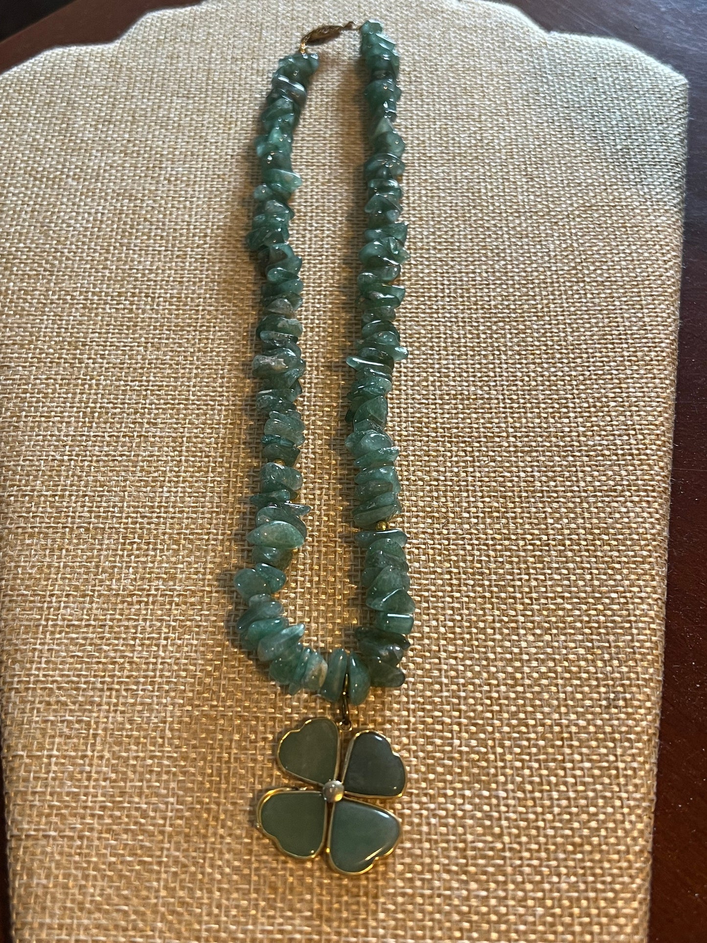 Vintage Jade Necklace with Heart Shaped 4 Leaf Clover Pendant, Vintage Jadeite Jewelry, Lover Antiques and Vintage