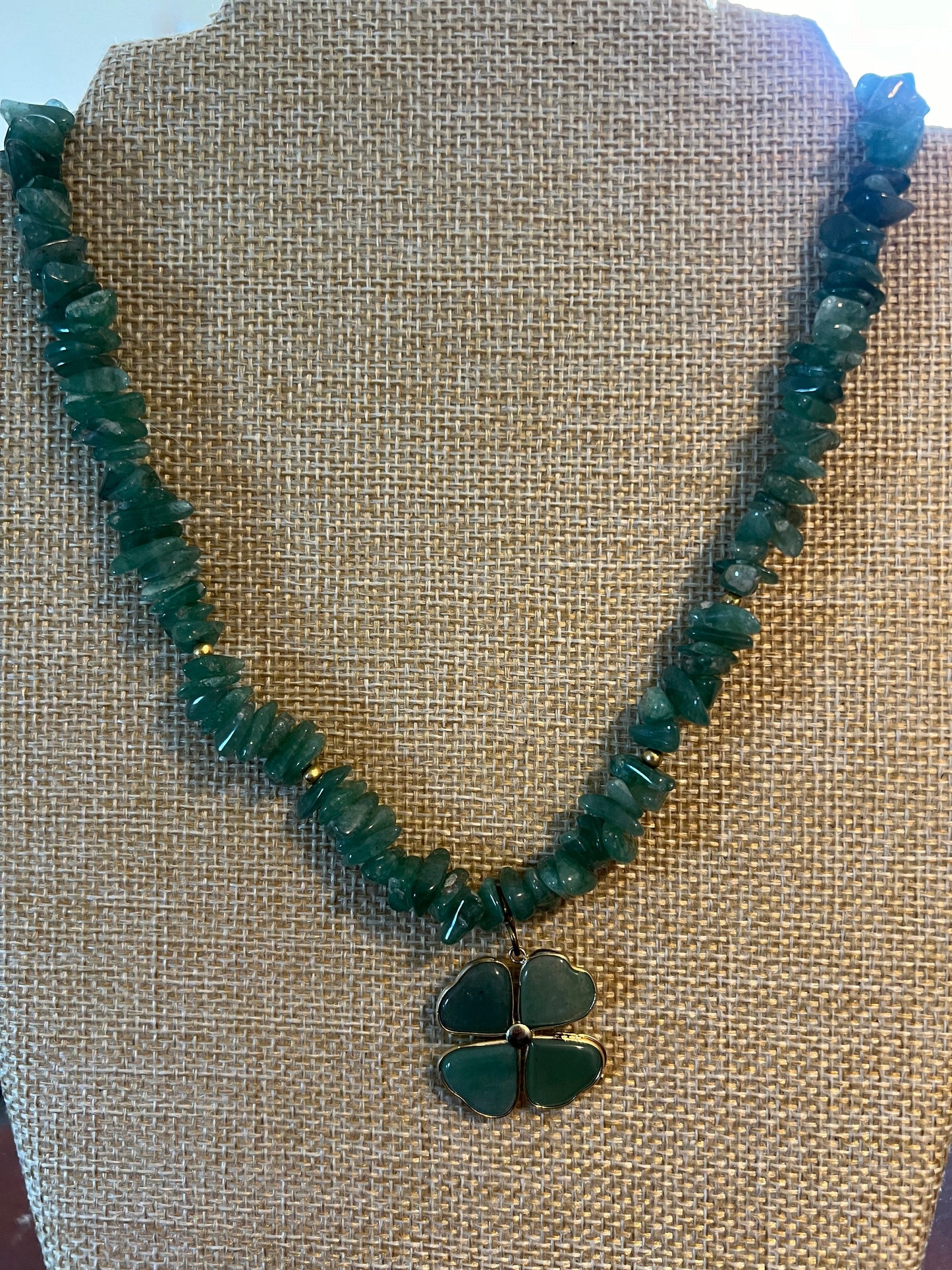 Vintage Jade Necklace with Heart Shaped 4 Leaf Clover Pendant, Vintage Jadeite Jewelry, Lover Antiques and Vintage