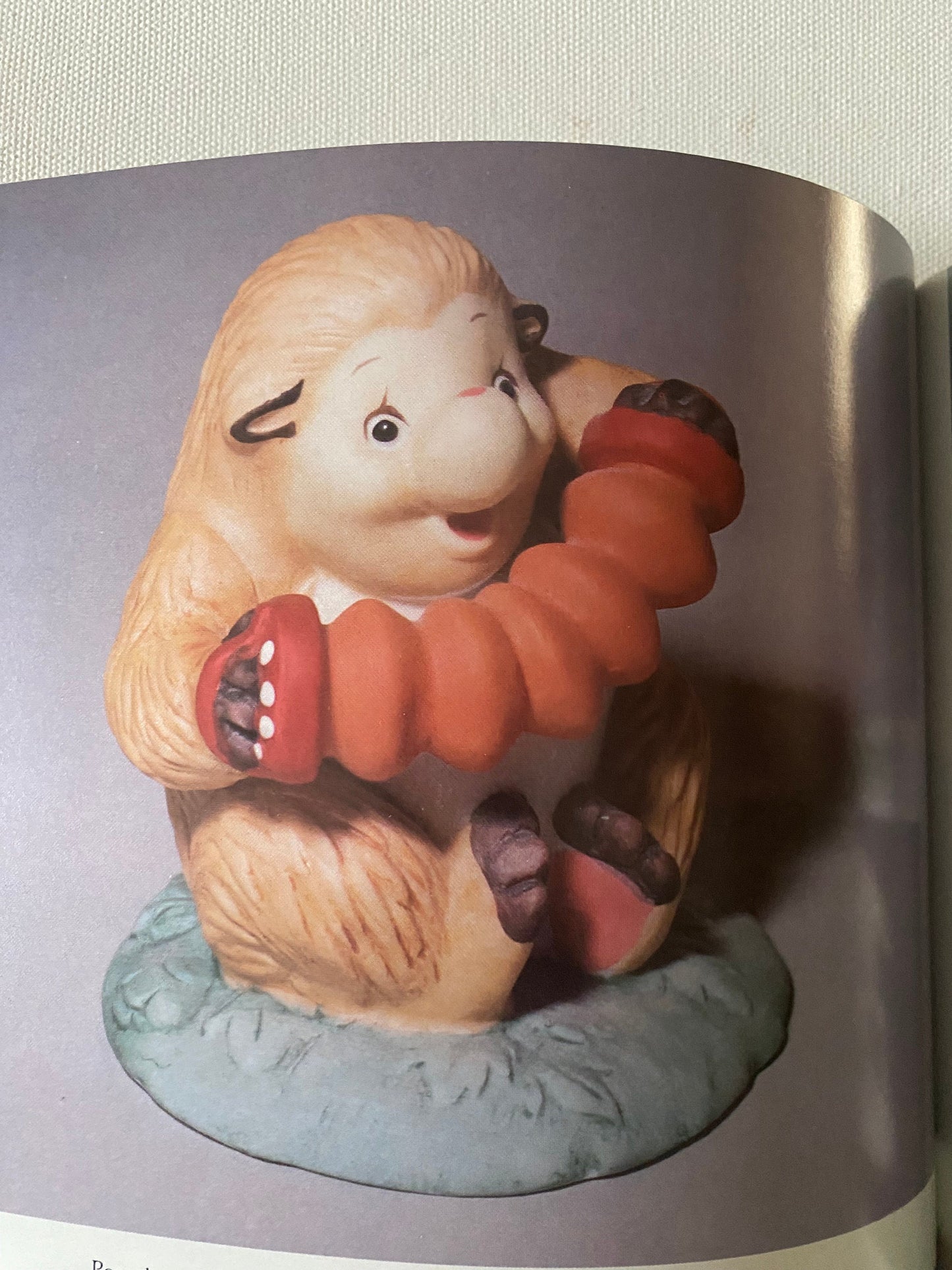 Animal Figures with Price Guide Book, by Mike Schneider, Lover Antiques and Vintage