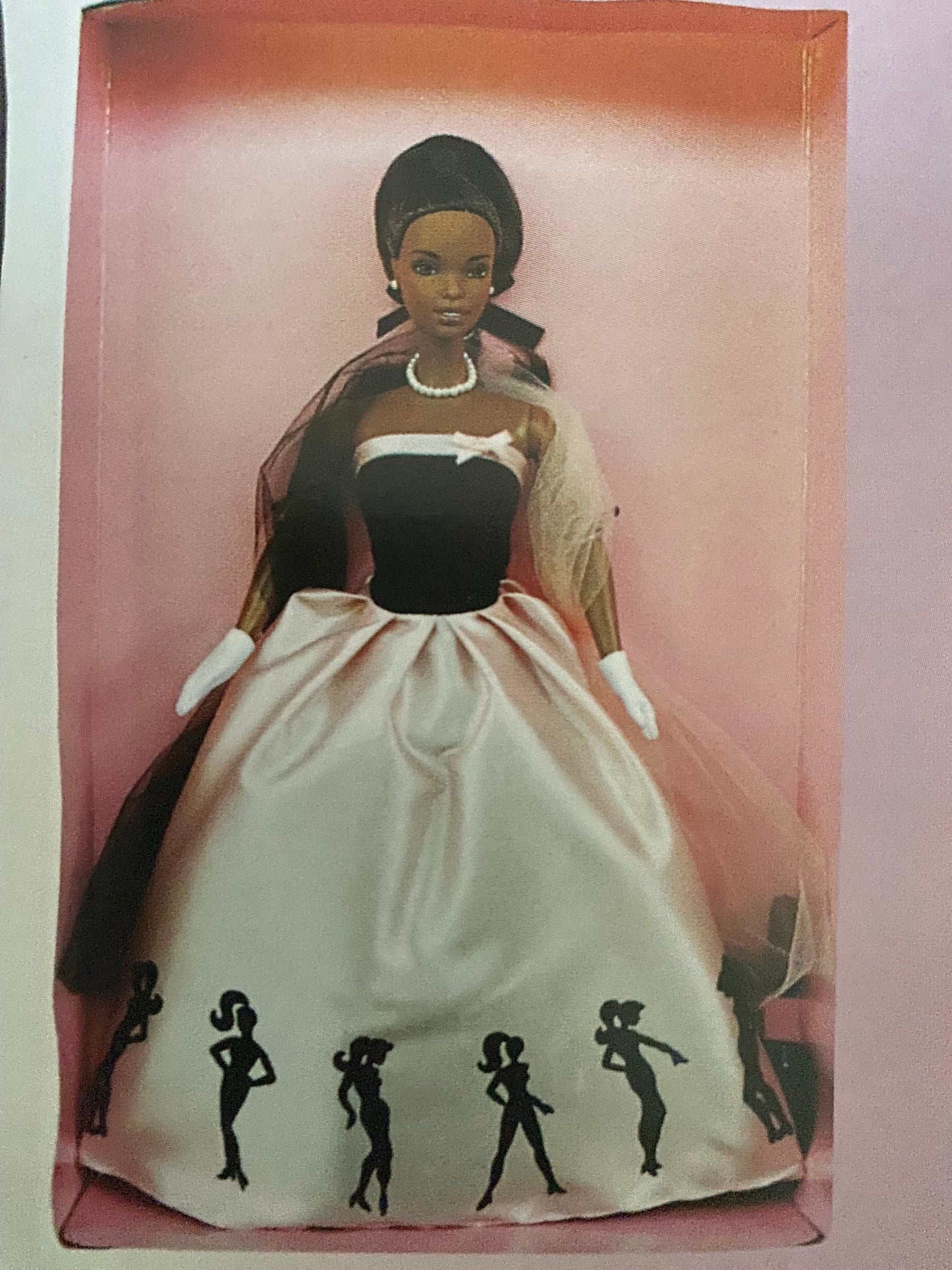 Collector’s Encyclopedia of Barbie Doll Exclusives 1972-2004 Identification & Values Guide Book, by J. Michael Augustyniak, Lover Antiques
