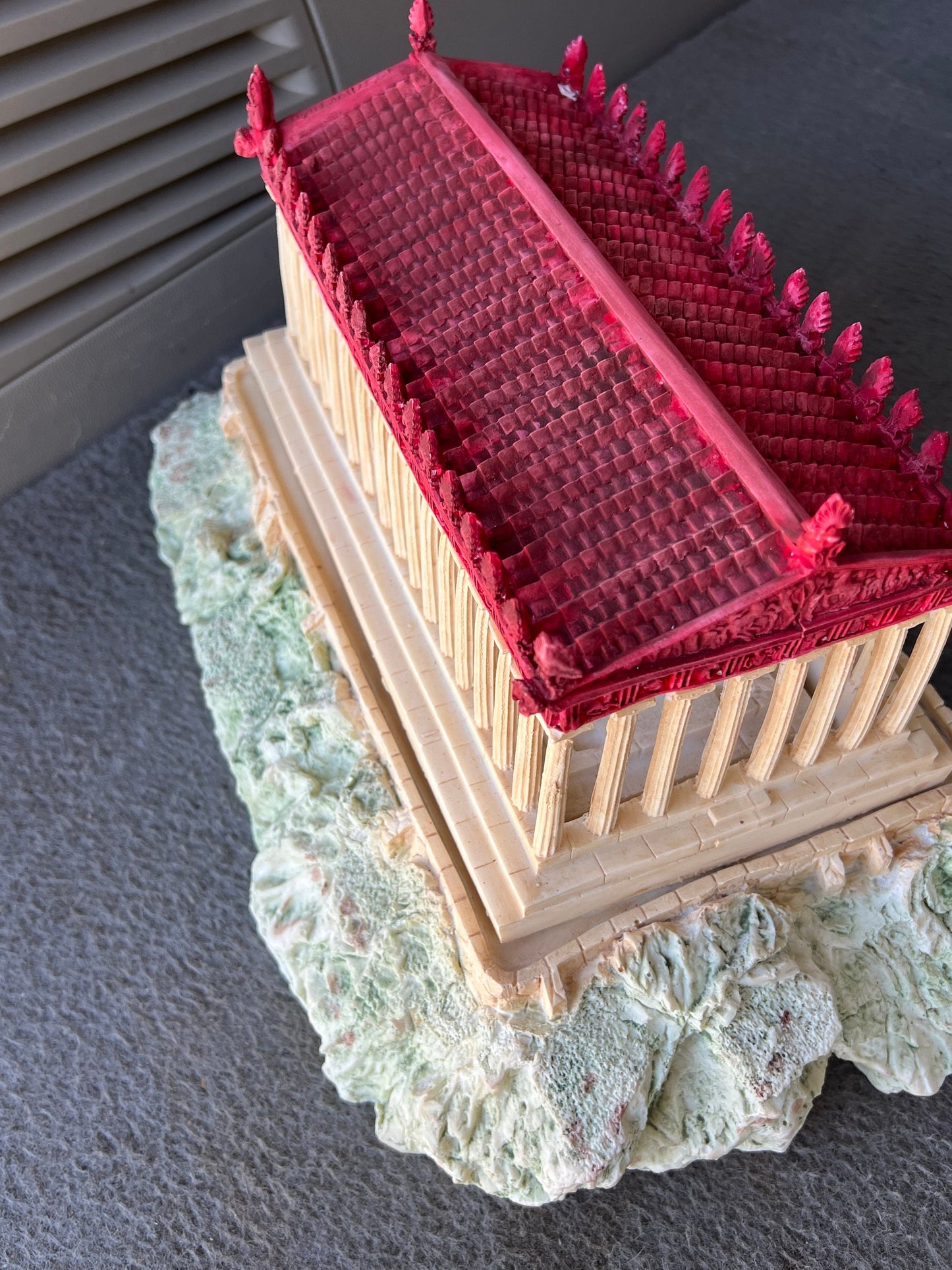 Vintage Parthenon Greek Building Sculpture, Greece Parthenon Statue, Lover Antiques and Vintage